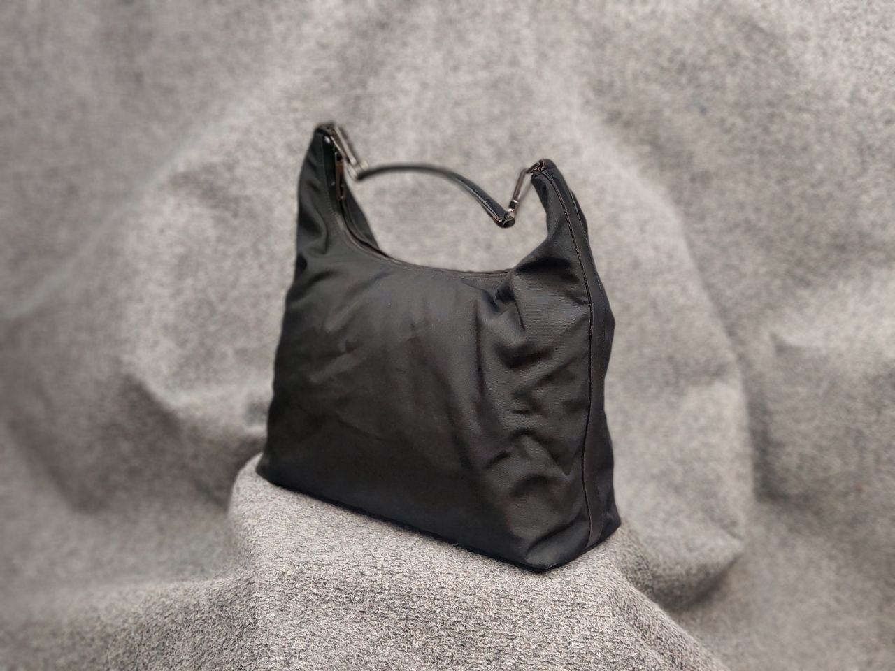 Gucci Vintage Gucci Black Nylon Authentic Shoulder Bag Size ONE SIZE - 4 Thumbnail