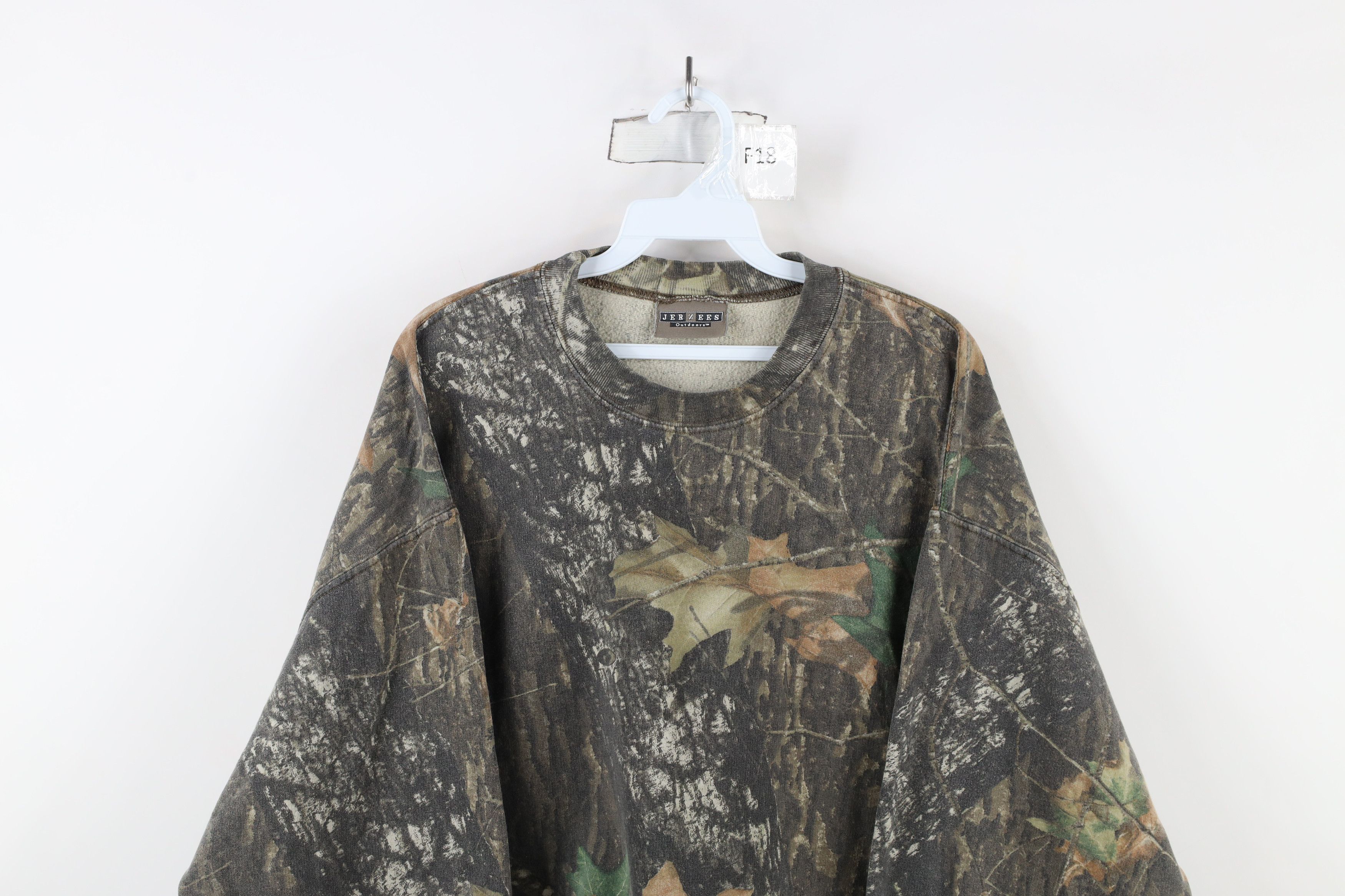 Vintage Vintage 90s Jerzees Mossy Oak Camouflage Crewneck Sweatshirt Size US XL / EU 56 / 4 - 2 Thumbnail