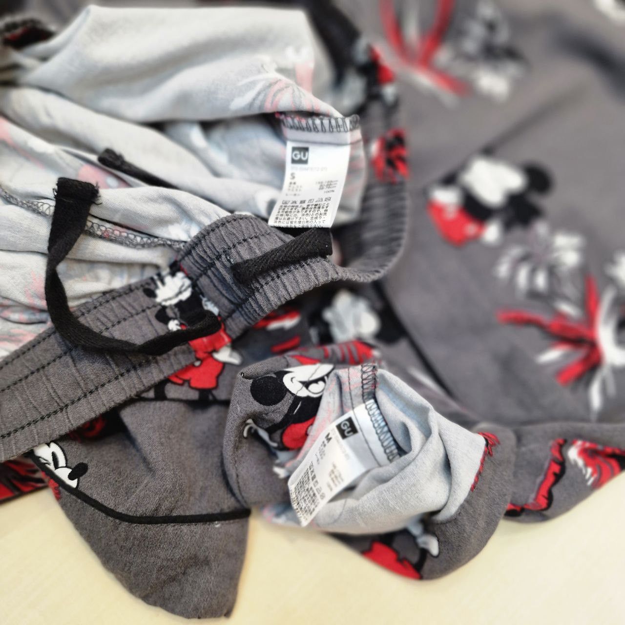 Japanese Brand × Mickey Mouse × Undercover GU x Undercover Mickey Mouse Pajama Set Size US S / EU 44-46 / 1 - 6 Thumbnail