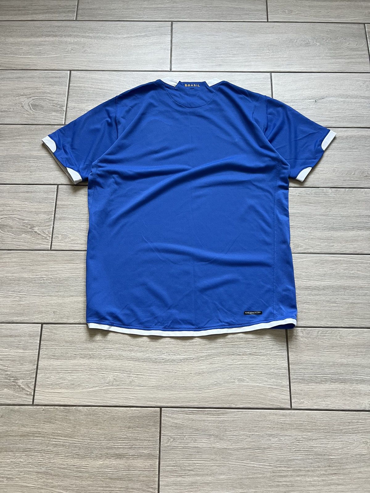 Nike × Vintage Vintage Nike Brazil National Team 2006 2008 Away Jersey Size US L / EU 52-54 / 3 - 4 Thumbnail