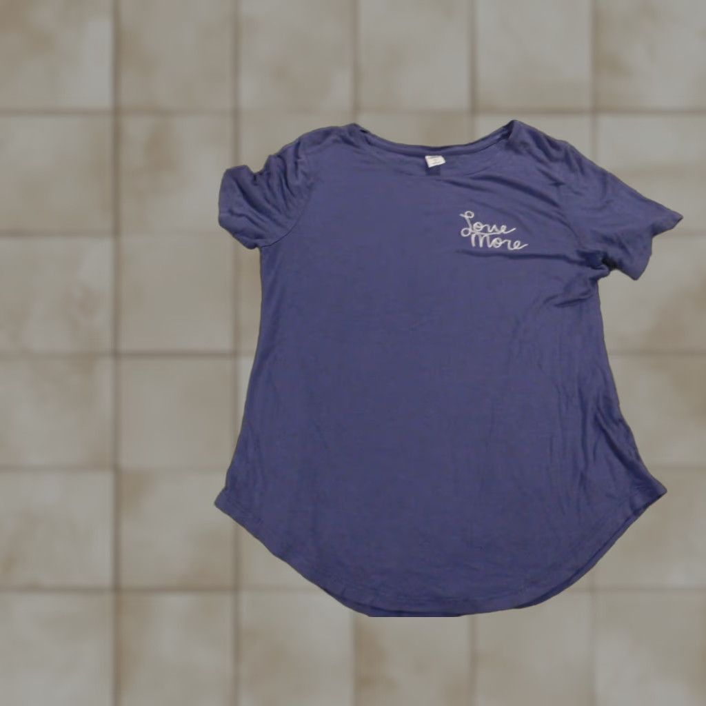 Old Navy Old Navy Womens T-Shirt XS Blue Pullover Crew Neck Short Sleeve Stretch Comfort Casual Love Button Cotton Size XS / US 0-2 / IT 36-38 - 1 Thumbnail