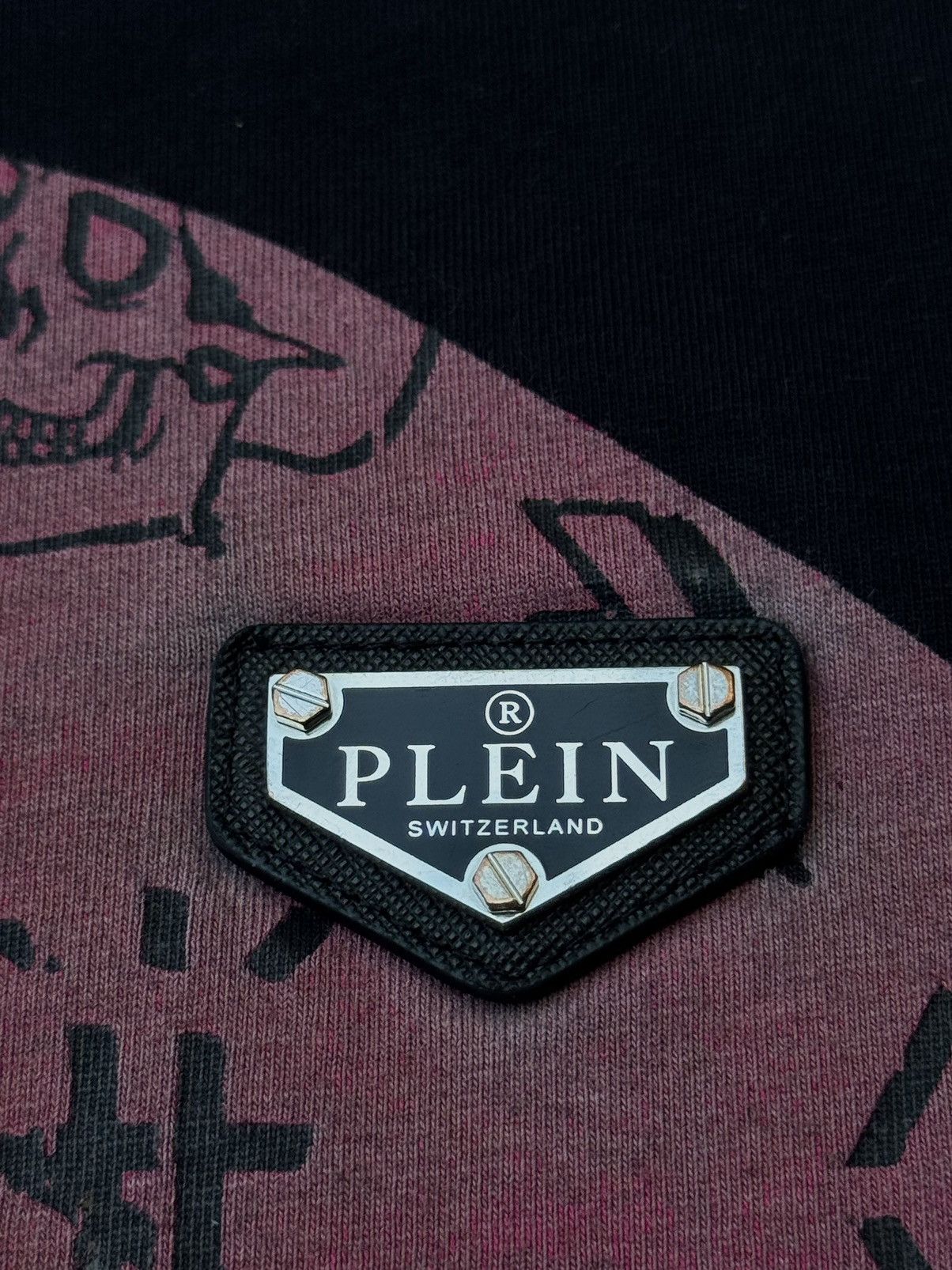 Philipp Plein Philipp Plein "Huge Skull" Size US M / EU 48-50 / 2 - 2 Thumbnail