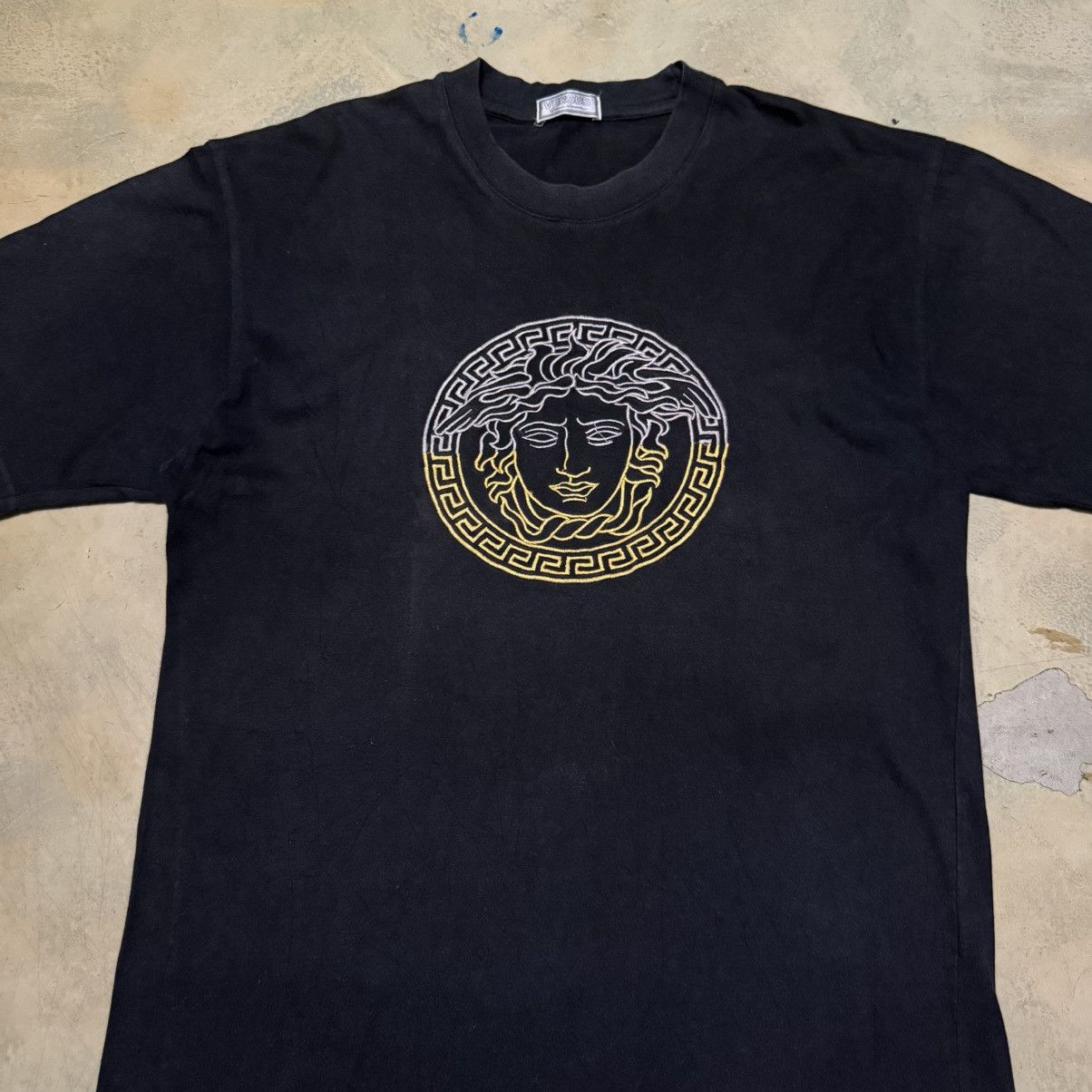 Versus Versace Versus Gianni Versace Big Logo T Shirt Size US L / EU 52-54 / 3 - 8 Thumbnail