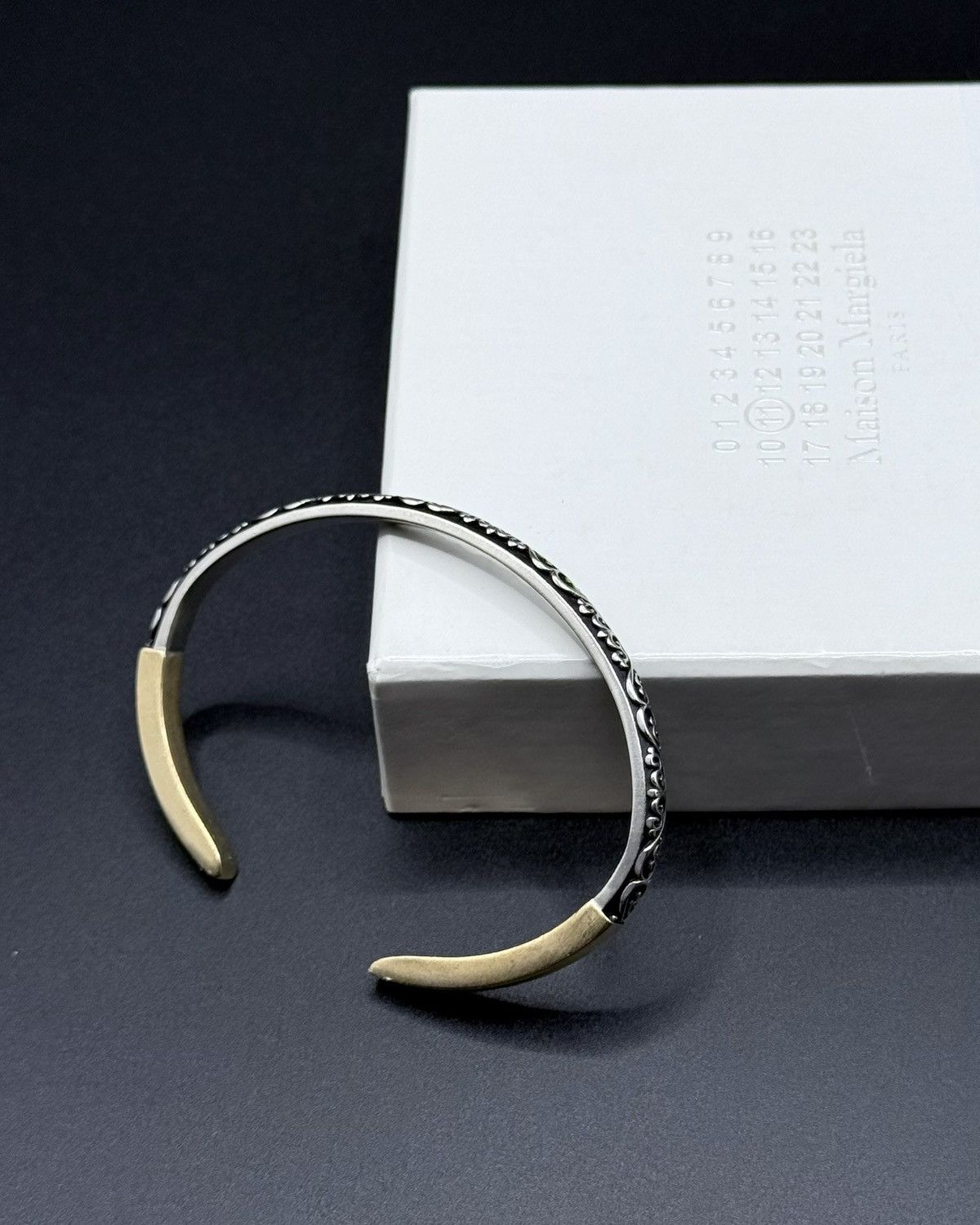 Maison Margiela Maison Margiela Engraved silver cuff bracelet. Size ONE SIZE - 11 Thumbnail