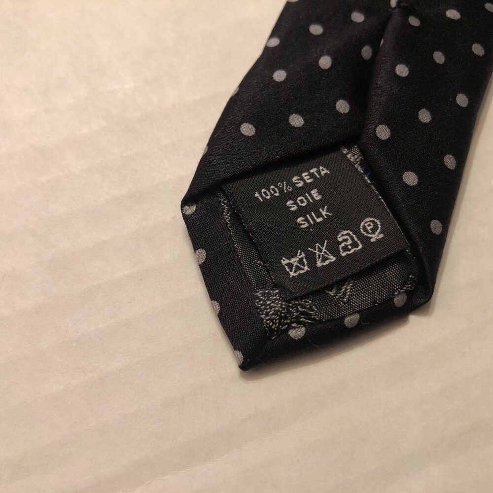 Versace VERSACE MEN'S BLACK 100%SILK TIE 3 3/4" X 60" MADE IN ITALY Size ONE SIZE - 9 Thumbnail