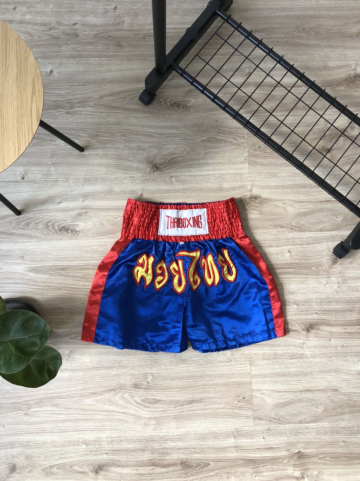 Vintage Vintage Thai Boxing Big Logo Japanese Style Shorts Y2K Size US 34 / EU 50 - 1 Thumbnail