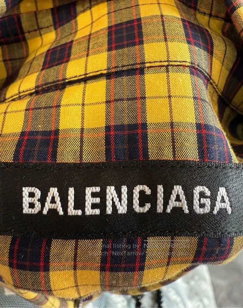 Balenciaga Balenciaga size 37 Gingham Short Sleeve Shirt Size US S / EU 44-46 / 1 - 9 Thumbnail