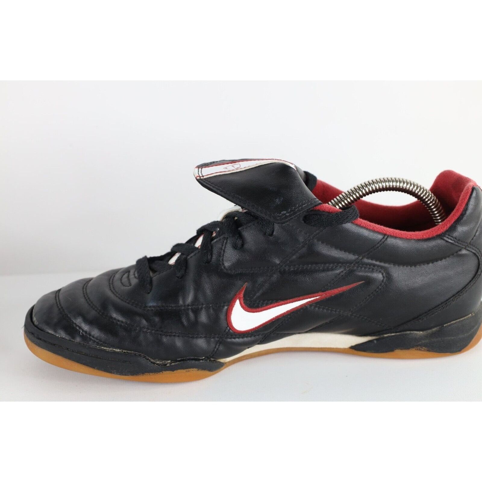 Nike Vintage Y2K 2004 Nike Tiempo 750 Leather Indoor Soccer Shoes Size US 11 / EU 44 - 8 Thumbnail