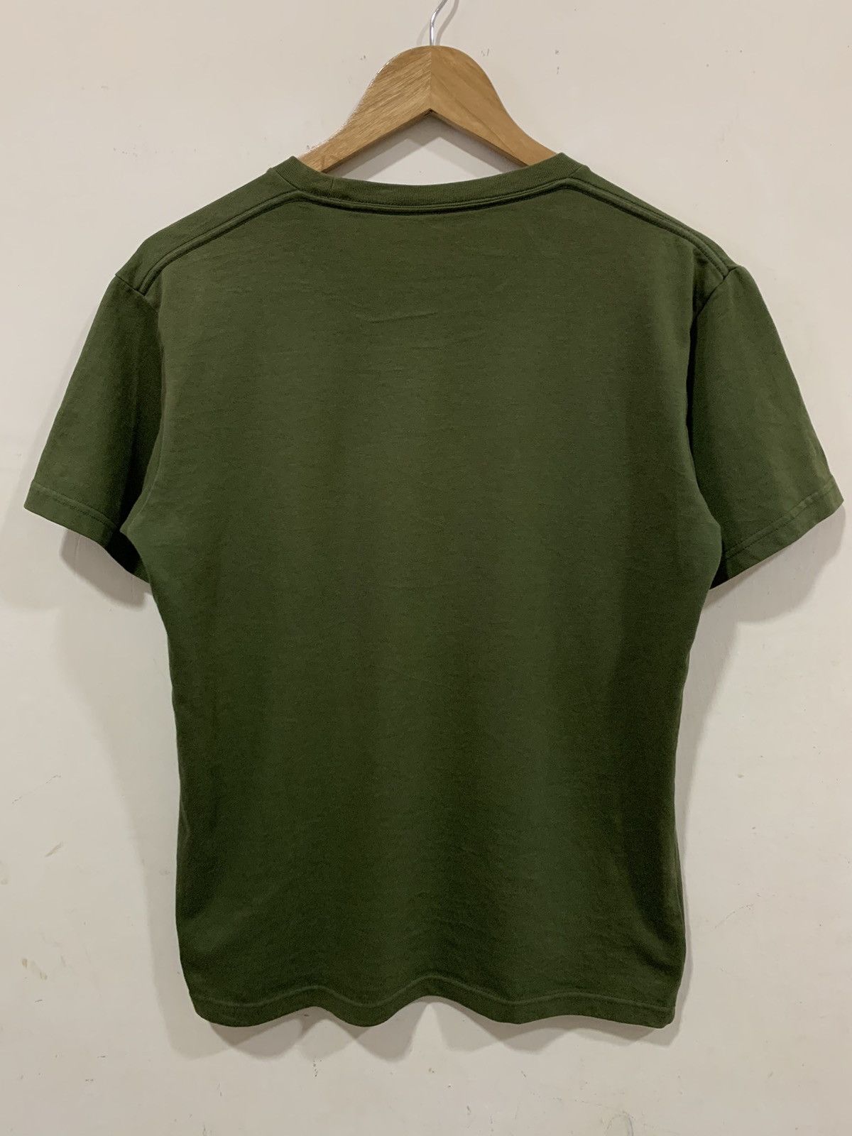 Uniqlo Uniqlo Jungle Hiti Tee Size US M / EU 48-50 / 2 - 6 Thumbnail