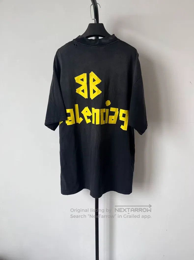 Balenciaga Balenciaga Tape Letter Logo Printed Short Sleeve Crew Neck Size US S / EU 44-46 / 1 - 2 Thumbnail