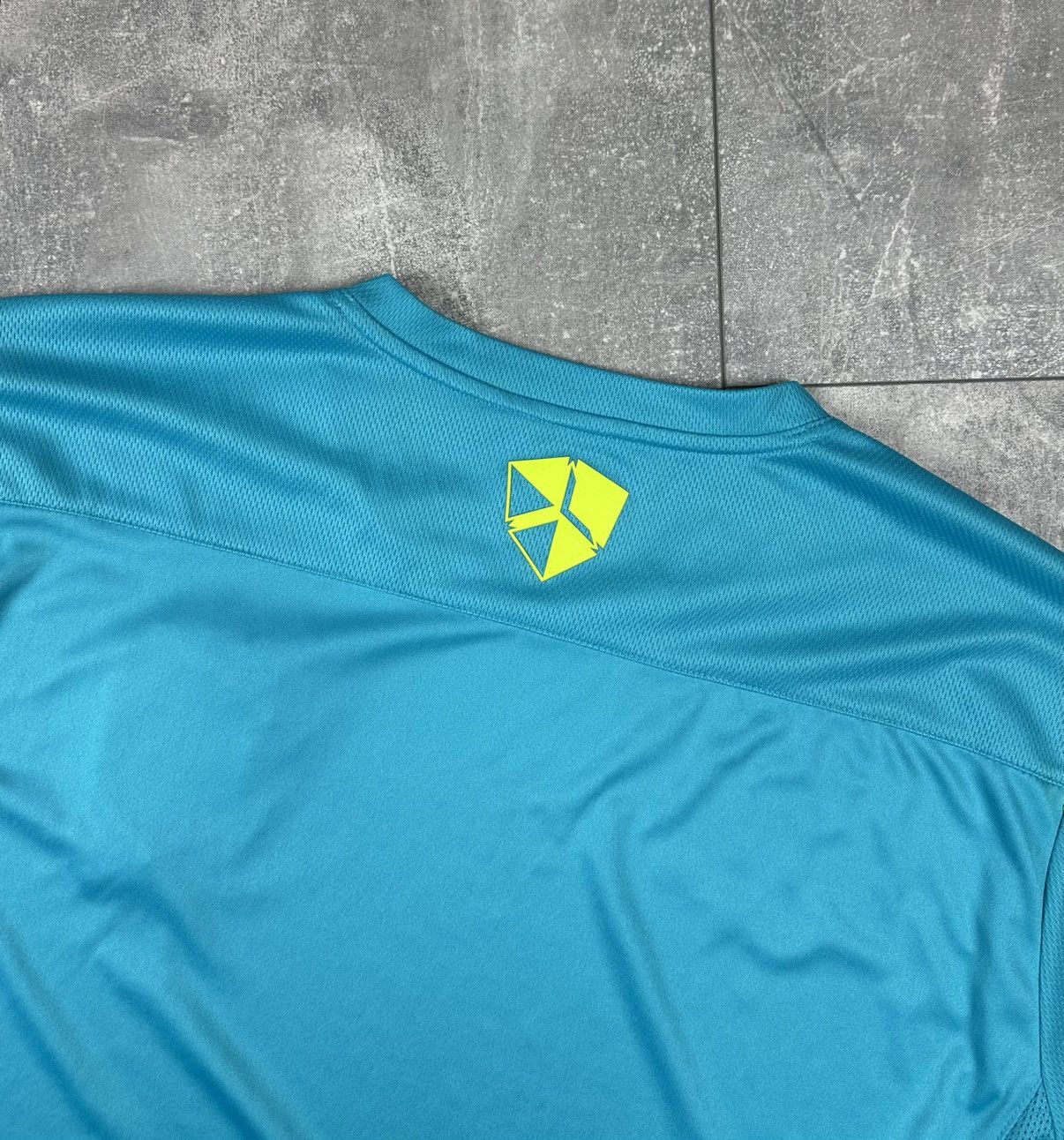Nike Nike Brazil National Team Training Soccer Jersey 2012/13 Size US L / EU 52-54 / 3 - 17 Thumbnail
