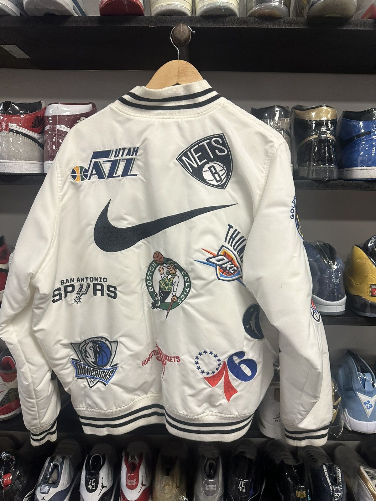 NBA × Supreme Supreme x nba pre owned large bomber jacket Size US L / EU 52-54 / 3 - 5 Thumbnail