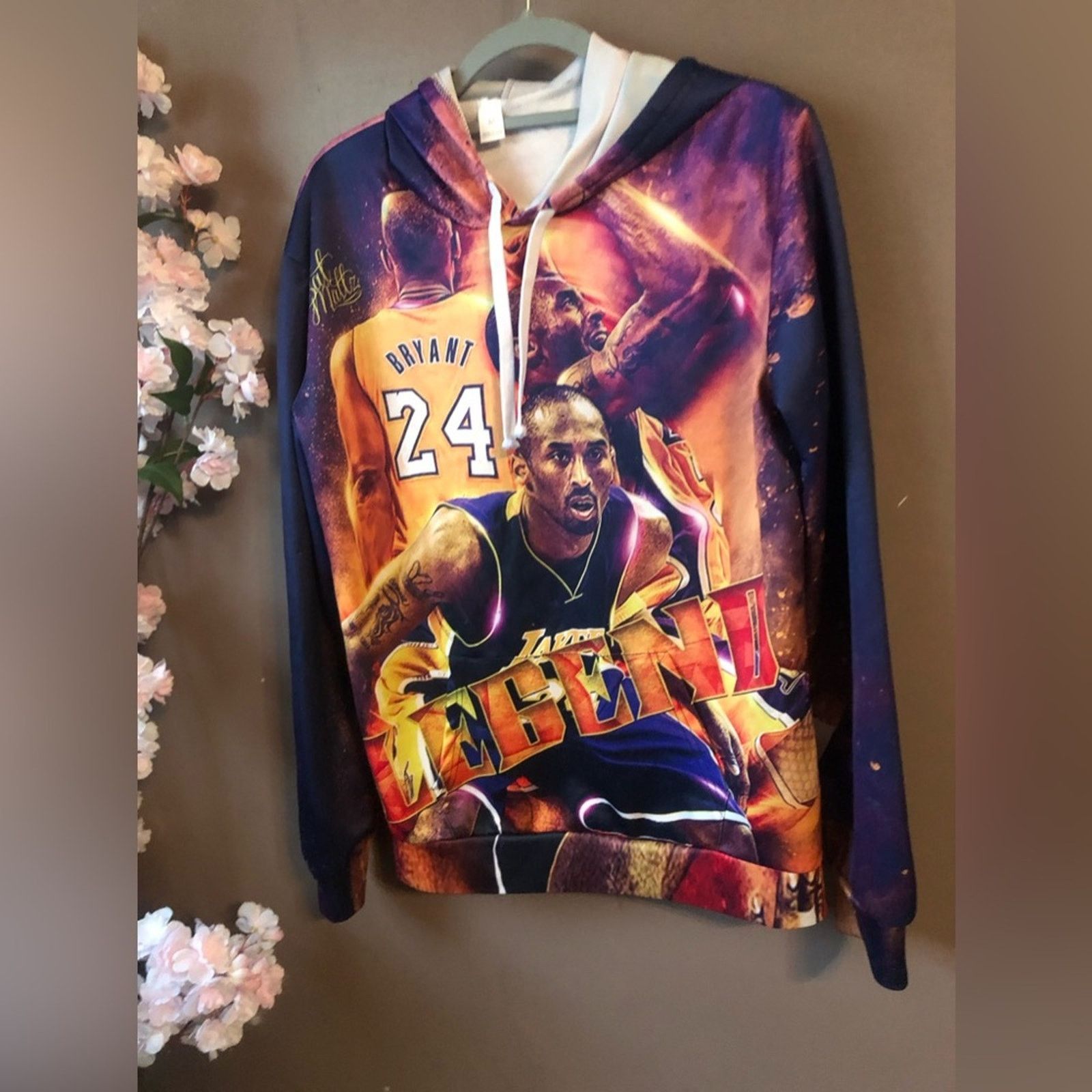 NBDN Nobrandedon Kobe Bryant hooded sweatshirt. Size X-Large Size US XL / EU 56 / 4 - 4 Thumbnail