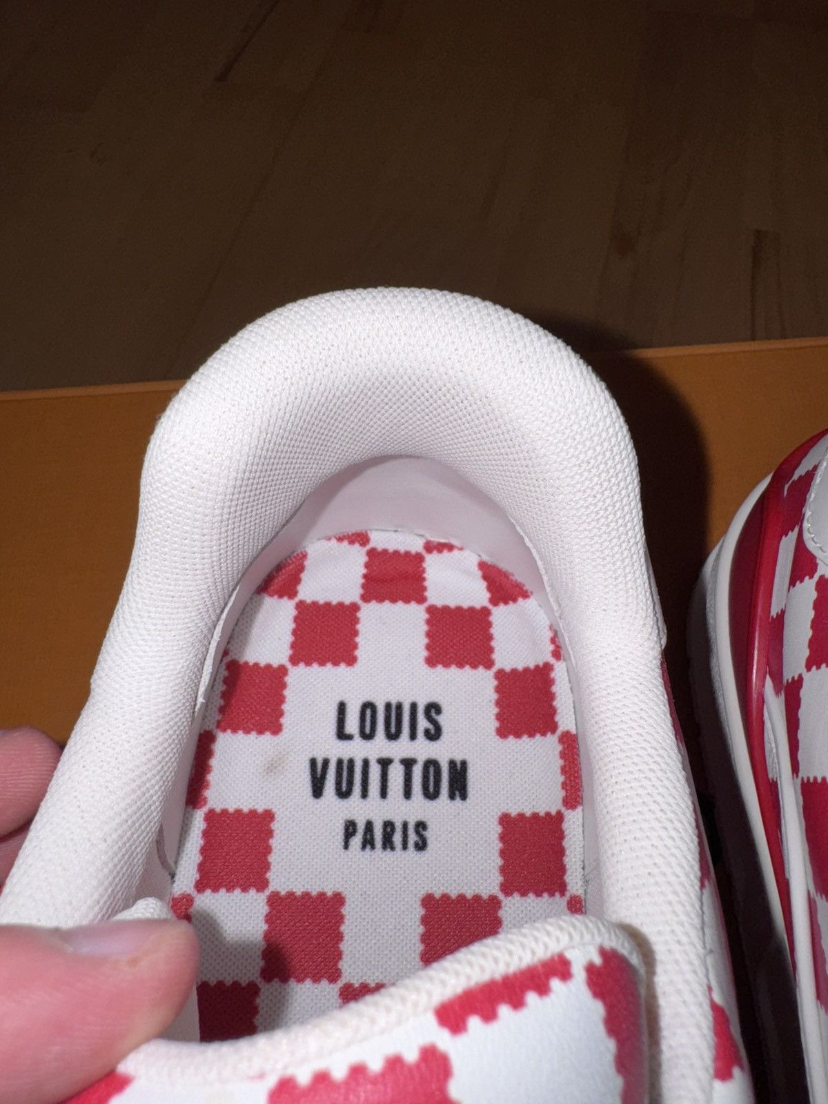 Louis Vuitton Louis Vuitton X Nigo LV Trainer Red White Damier Size US 10 / EU 43 - 14 Thumbnail