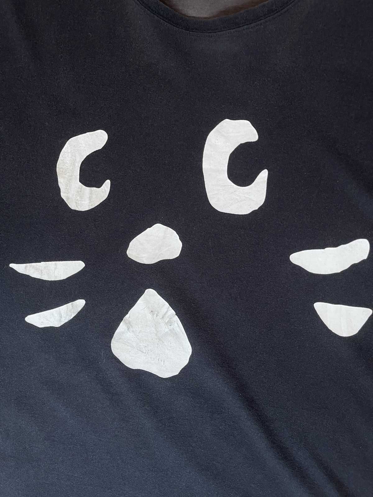 Ne-Net Vintage90s THRASHED🔥Ne-Net🔥Big Face Cat Faded Black Tshirt Size US L / EU 52-54 / 3 - 9 Thumbnail