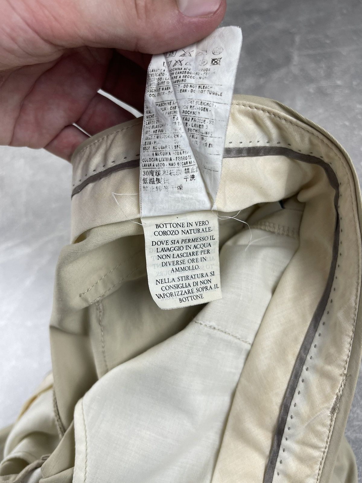 Moncler × Vintage Moncler Vintage Beige Womans Breeches Shorts Size 27" / US 4 / IT 40 - 13 Thumbnail