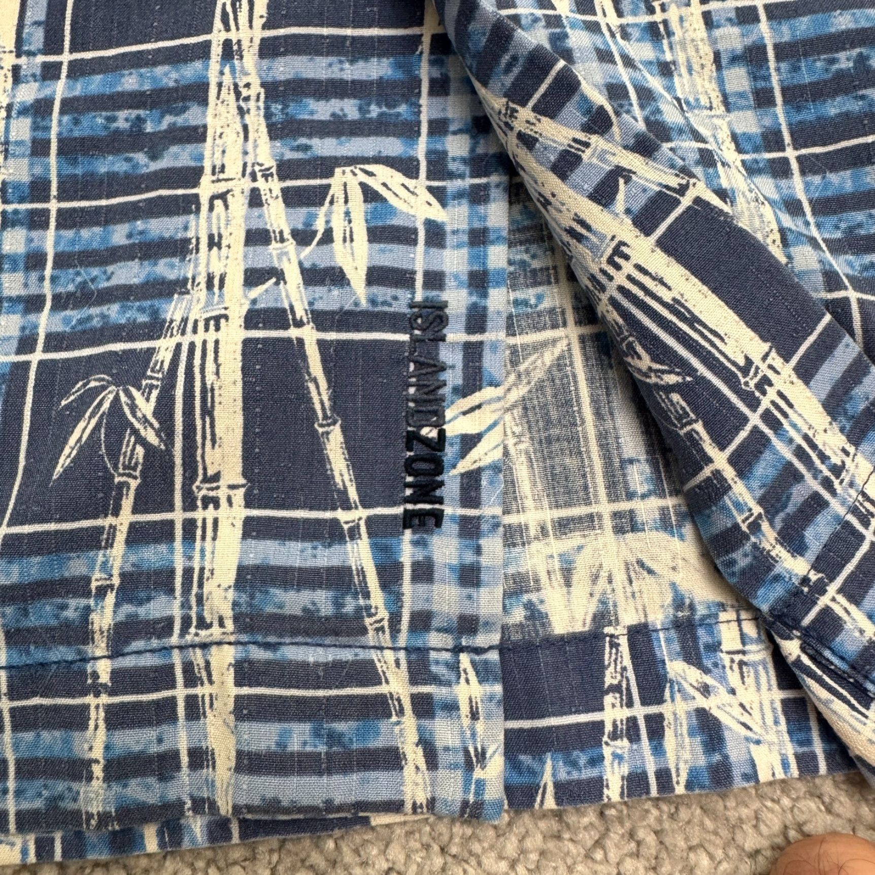 Tommy Bahama Tommy Bahama Shirt Island Zone Bamboo Silk Button Down Mens Large Blue Plaid Size US L / EU 52-54 / 3 - 5 Thumbnail