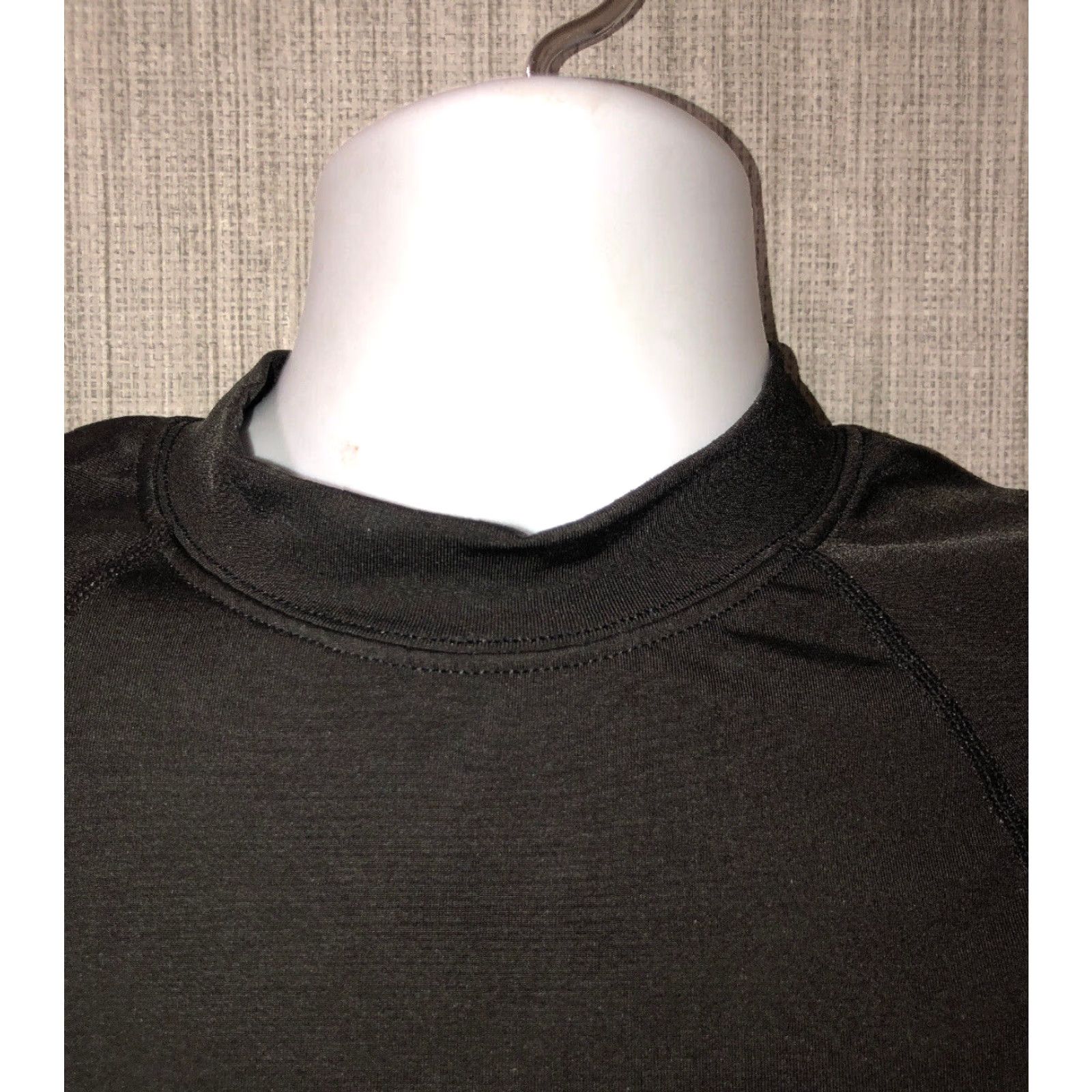 Vintage VINTAGE Stohlquist Kayaking Shirt Men's Black Regular Size S Waterware T-Shirt Size US S / EU 44-46 / 1 - 3 Thumbnail