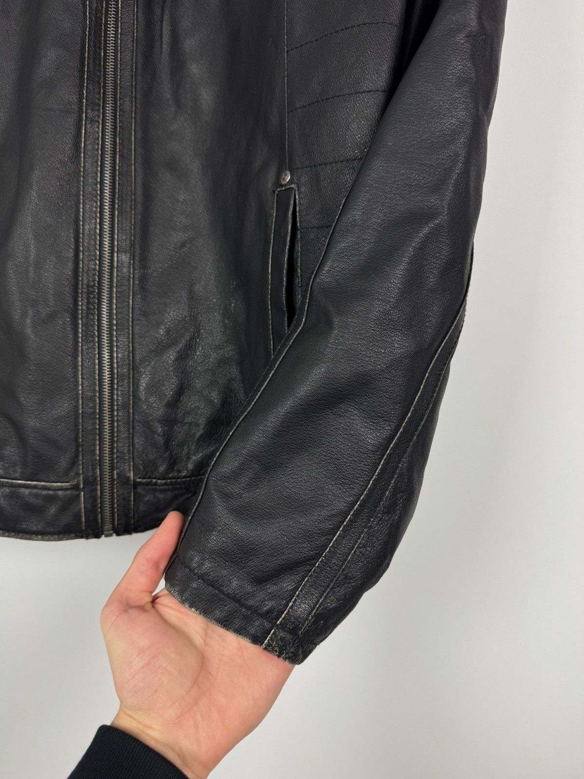 Guess Y2K Distressed Guess Bike Leather Jacket Size US M / EU 48-50 / 2 - 11 Thumbnail