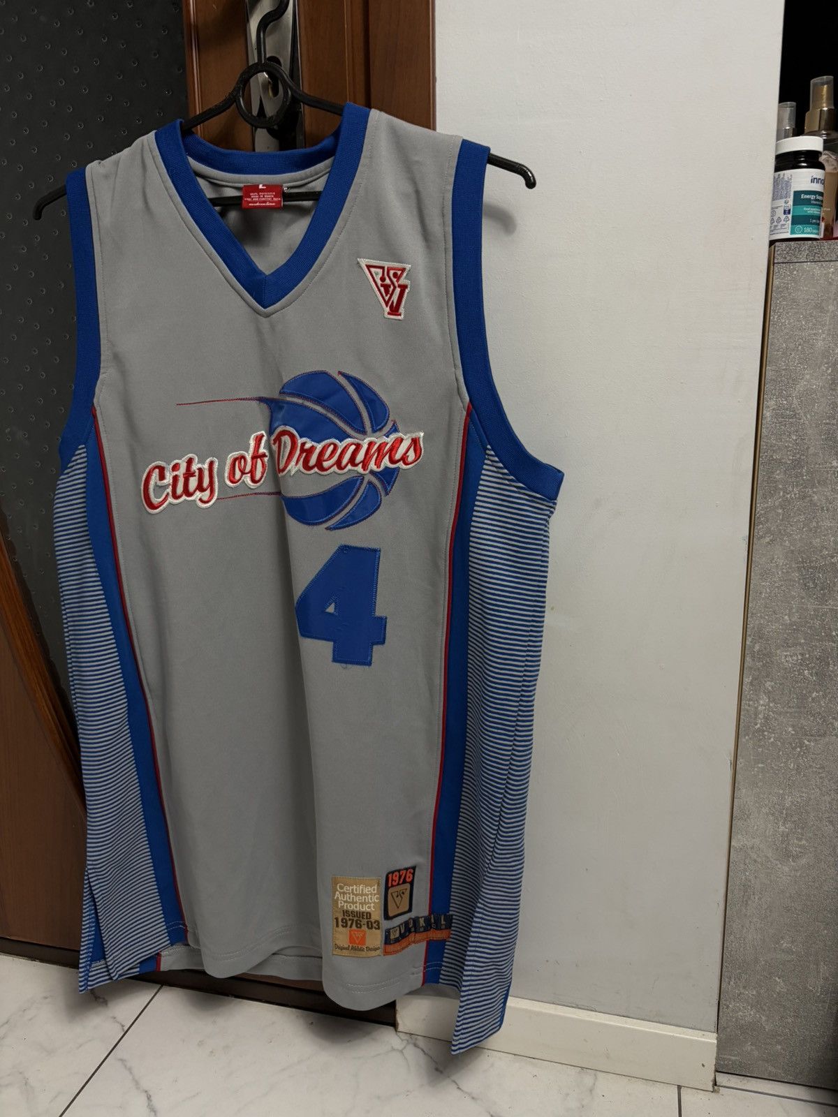 Vintage Vintage Style City of Dreams #4 Basketball Jersey Streetwear Size US L / EU 52-54 / 3 - 2 Thumbnail