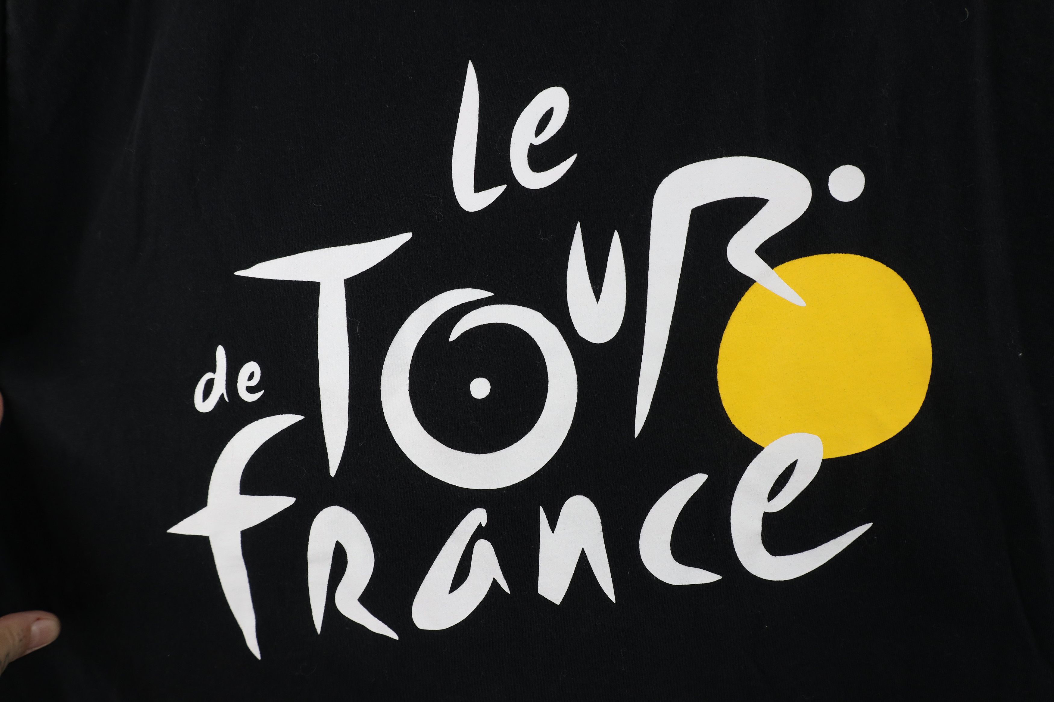 Vintage Vintage Mythique Tour de France Cycling Race T-Shirt Black Size US XL / EU 56 / 4 - 5 Thumbnail