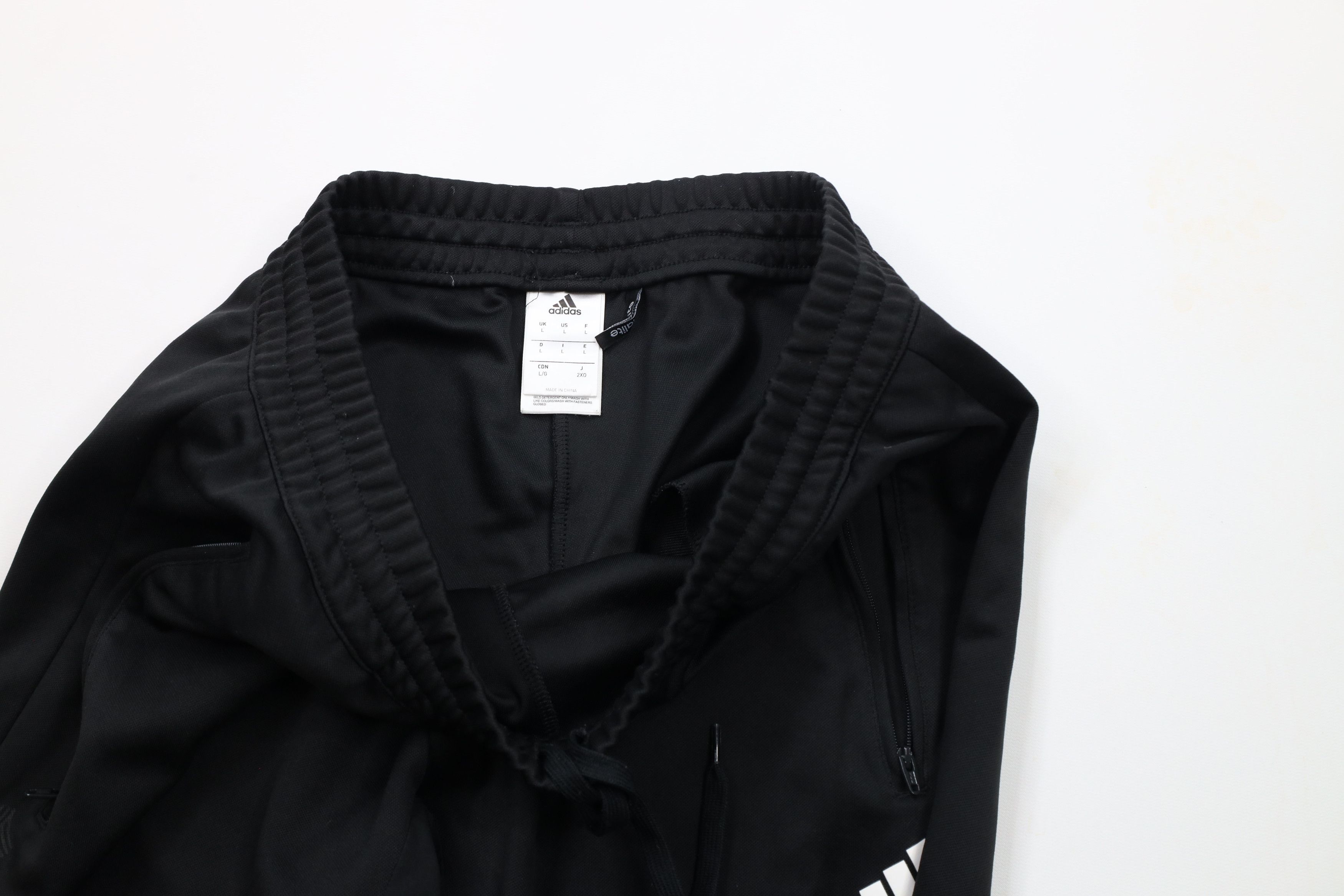Adidas × Vintage Vintage Adidas Tapered Leg Football Soccer Warm Up Pants Size US 36 / EU 52 - 8 Thumbnail