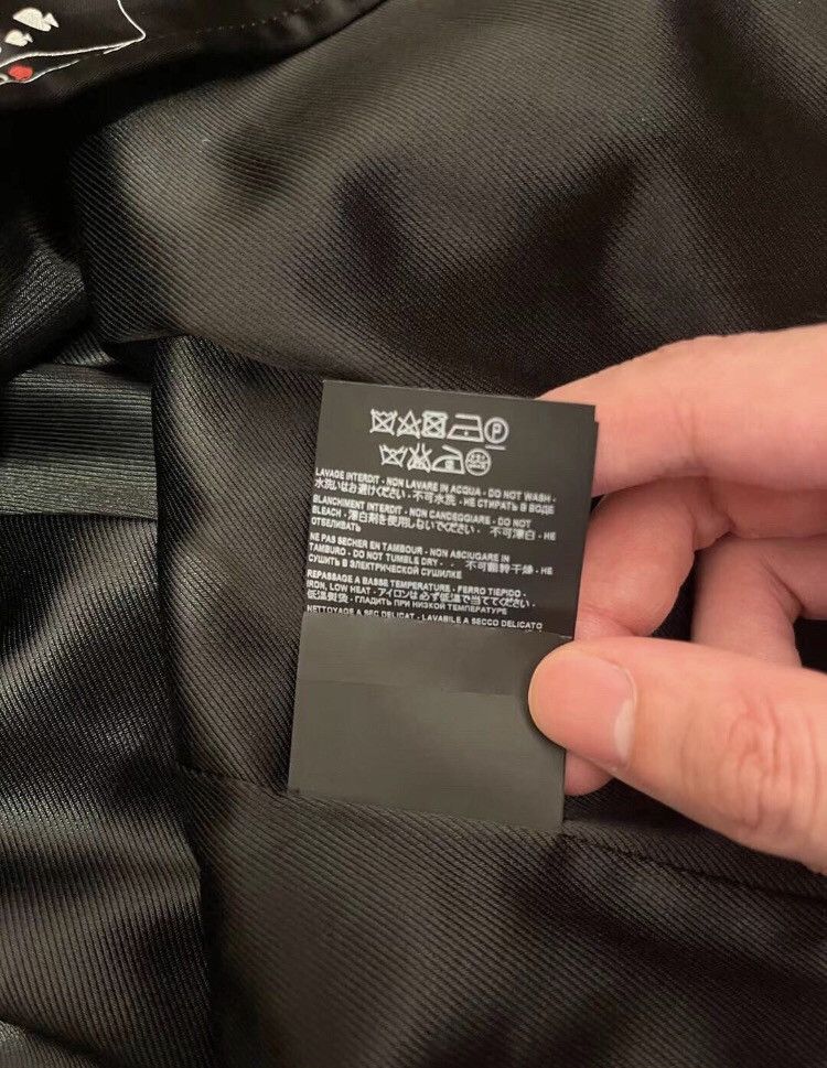 Saint Laurent Paris × Yves Saint Laurent Saint Laurent 18fw black silk poker jacket 2410-Nextarrow Size US L / EU 52-54 / 3 - 5 Thumbnail