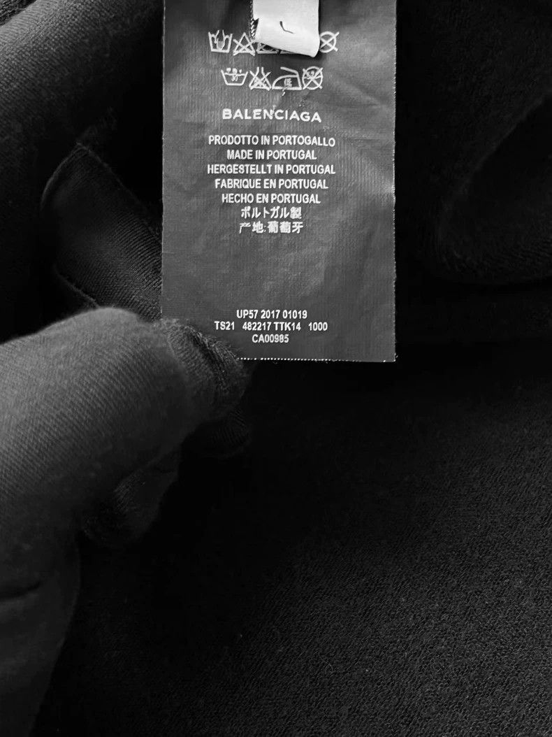 Other Balenciaga Destroy Sanskrit embroidered letter logo long c Size US L / EU 52-54 / 3 - 5 Thumbnail
