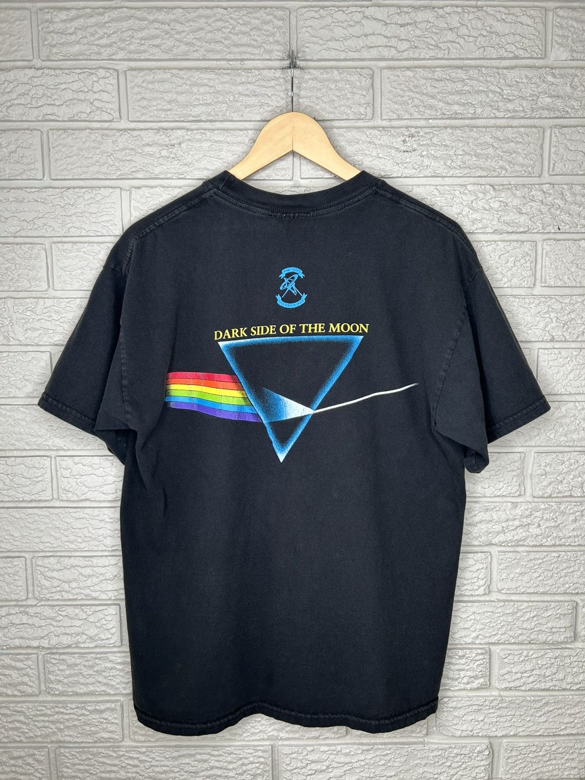 Band Tees Vintage 2001 Pink Floyd Dark Side Of The Moon T Shirt Size US L / EU 52-54 / 3 - 4 Thumbnail