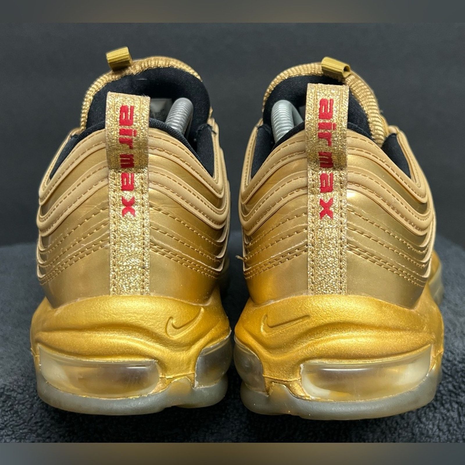 Nike Nike Air Max 97 Metallic Gold Low Top Shoes Men’s WORN TWICE Size US 10 / EU 43 - 6 Thumbnail