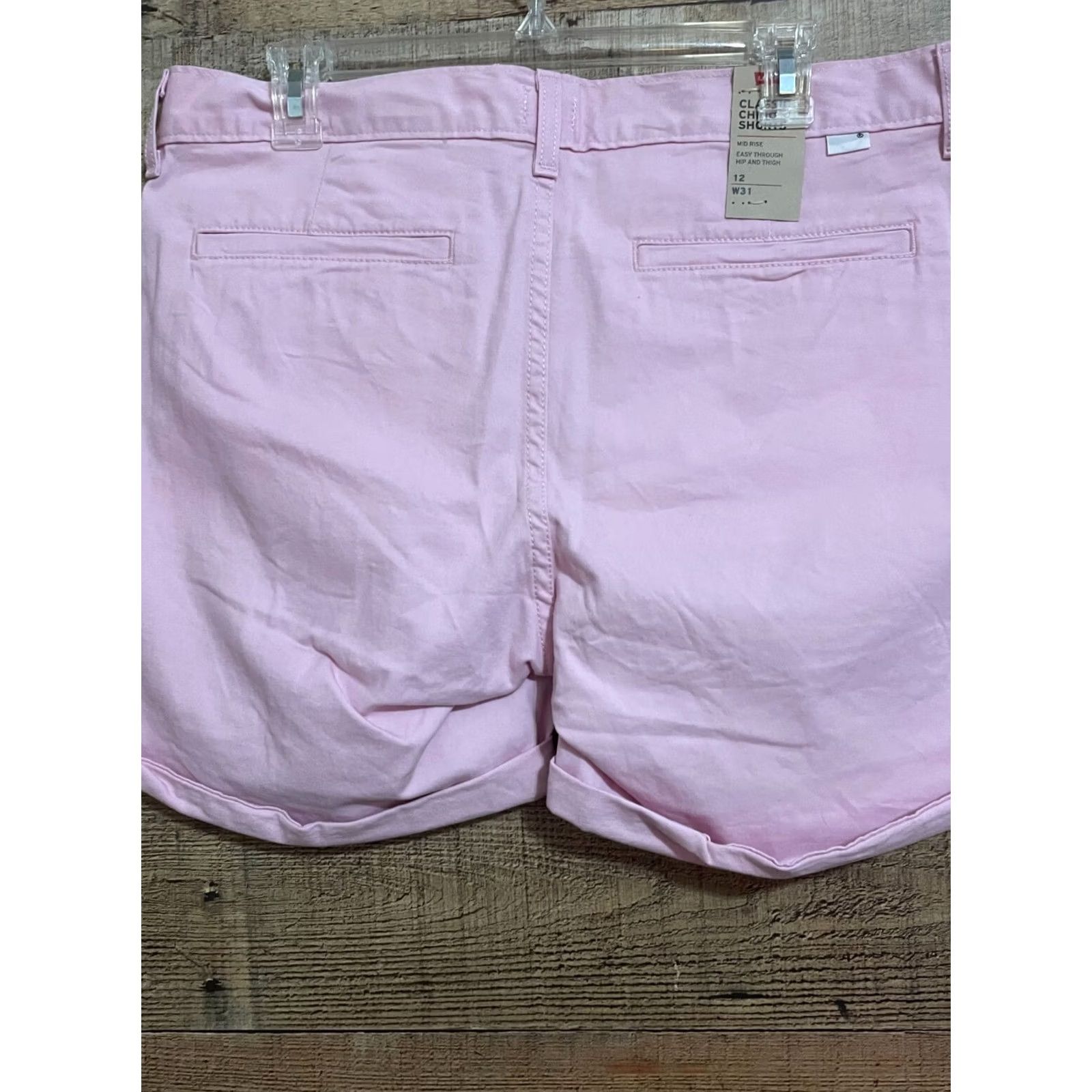 Levi's NWT Levi'S Womens Classic Chino Shorts - Trough Style Mid-Rise Size 24" / US 00 / IT 34 - 2 Thumbnail