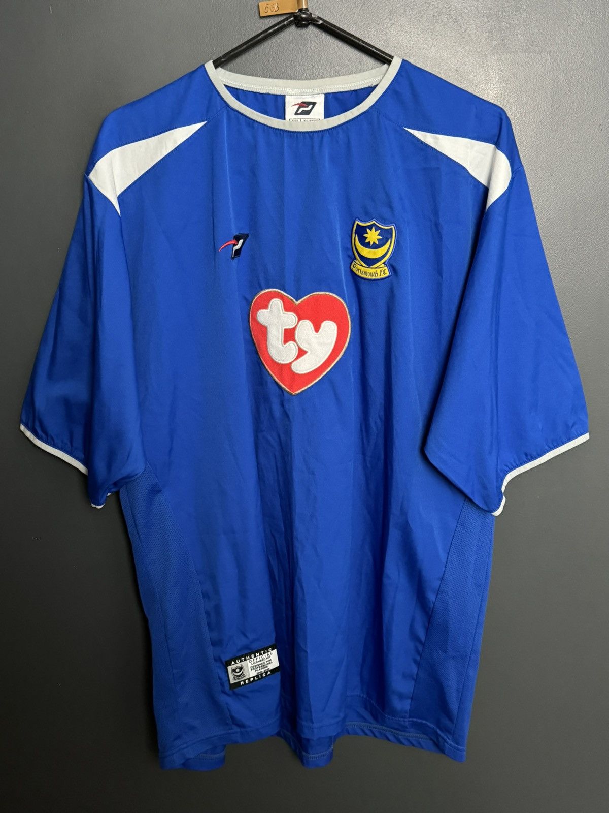 Other Portsmouth 03/05 Home Football Jersey Size US XL / EU 56 / 4 - 1 Thumbnail