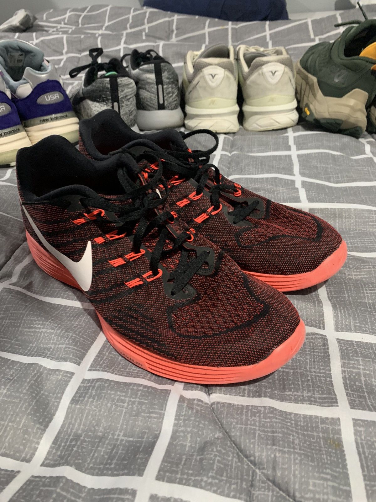image of Nike Lunarlon Flyknit Red Black Shoes, Men's (Size 14)
