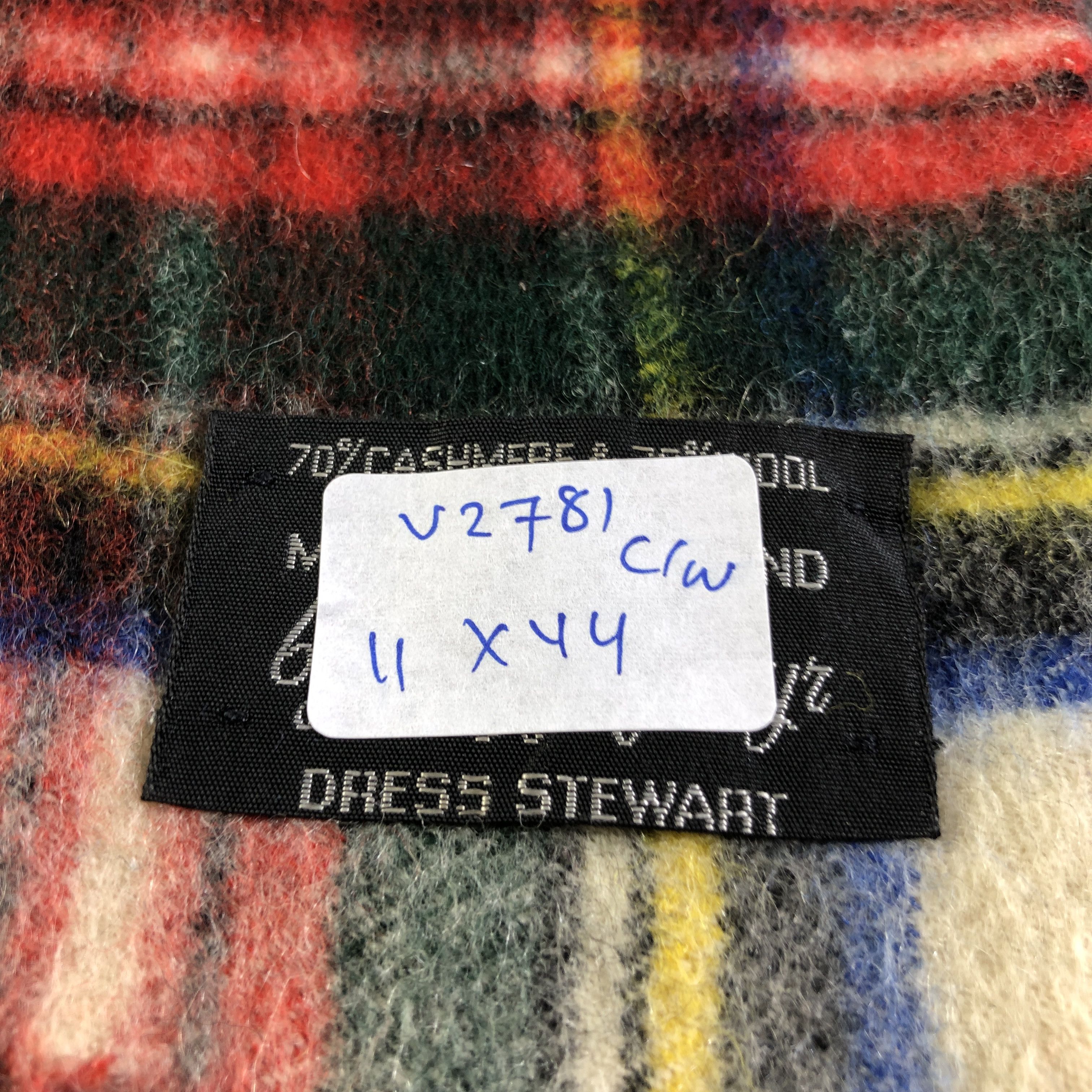 Begg x Co Begg of Ayr Cashmere/Wool Scarf Muffler V2781 Size ONE SIZE - 6 Thumbnail