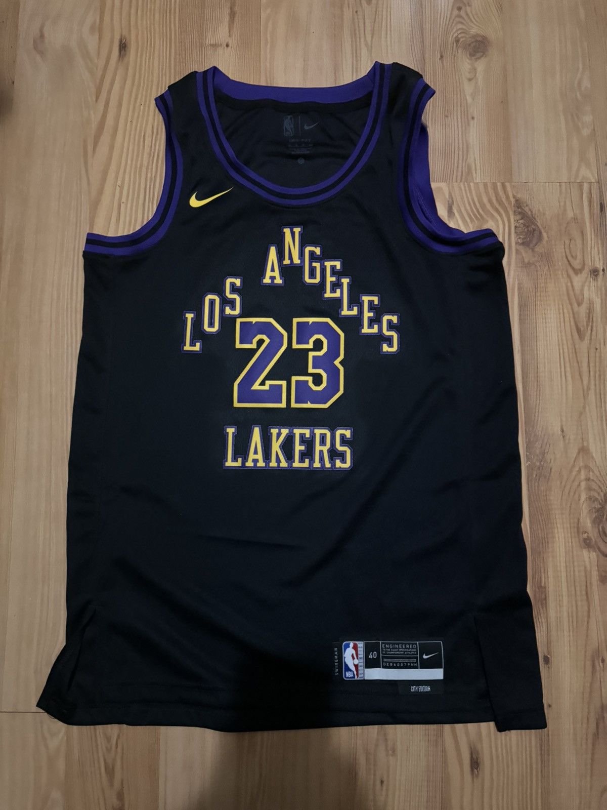 Nike La lakers black Lebron jersey Size US S / EU 44-46 / 1 - 1 Thumbnail