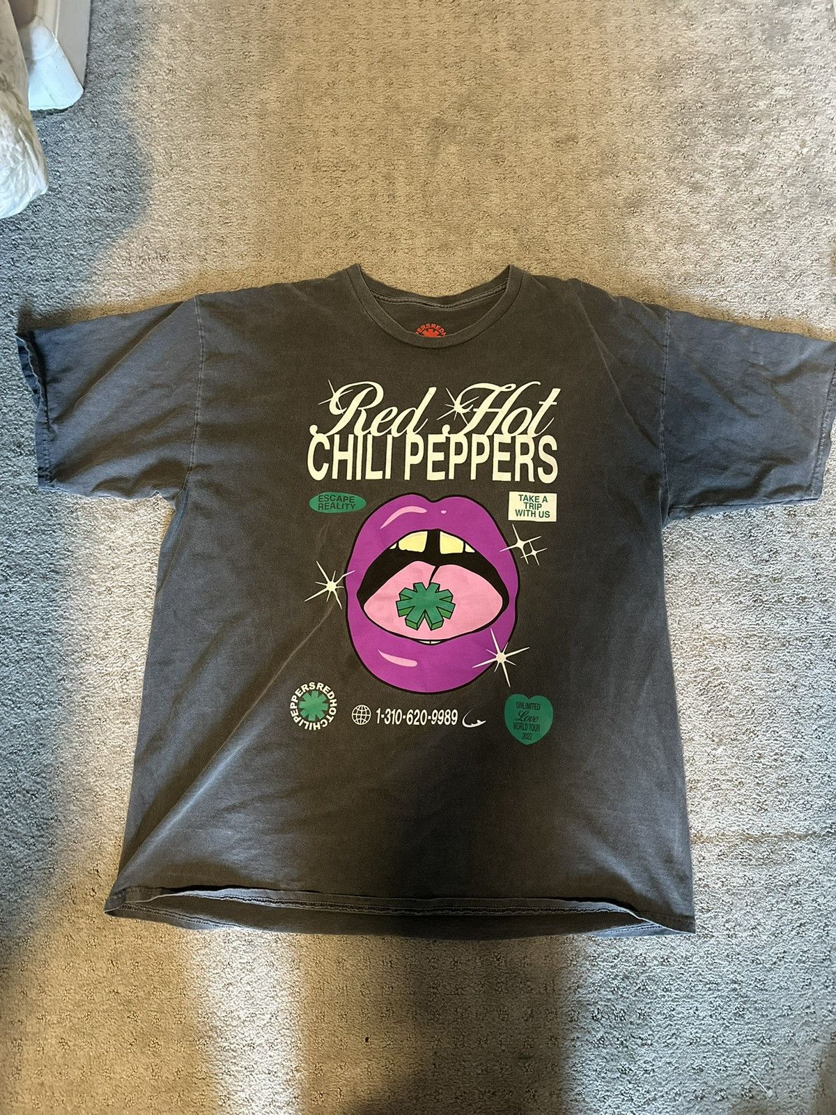 Designer Red Hot Chili Peppers tour merch Size US XL / EU 56 / 4 - 1 Thumbnail