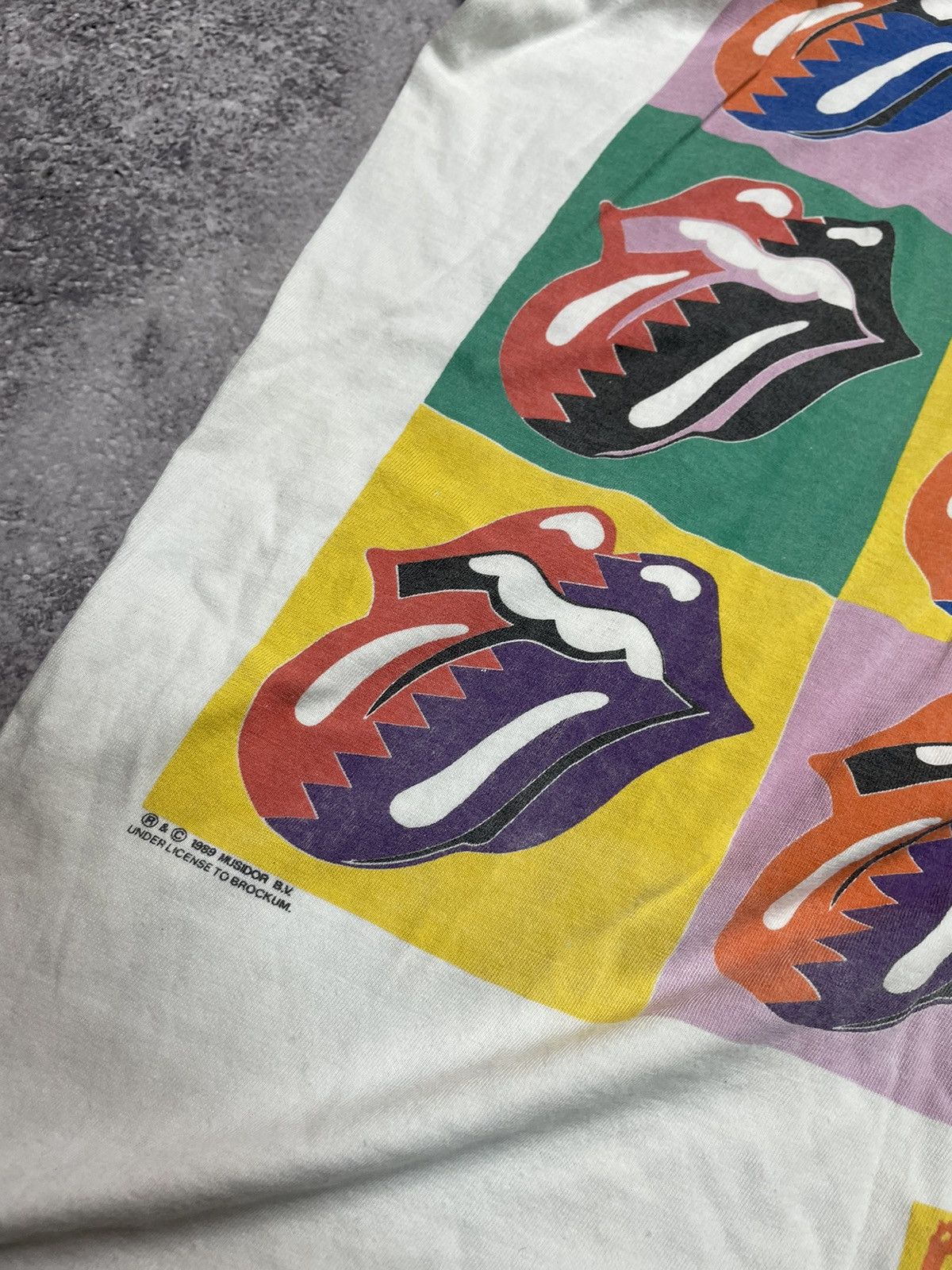 Band Tees × Vintage Vintage ROLLING STONES 1989 T Shirt Graphic Tee Band Tour Size US L / EU 52-54 / 3 - 6 Thumbnail