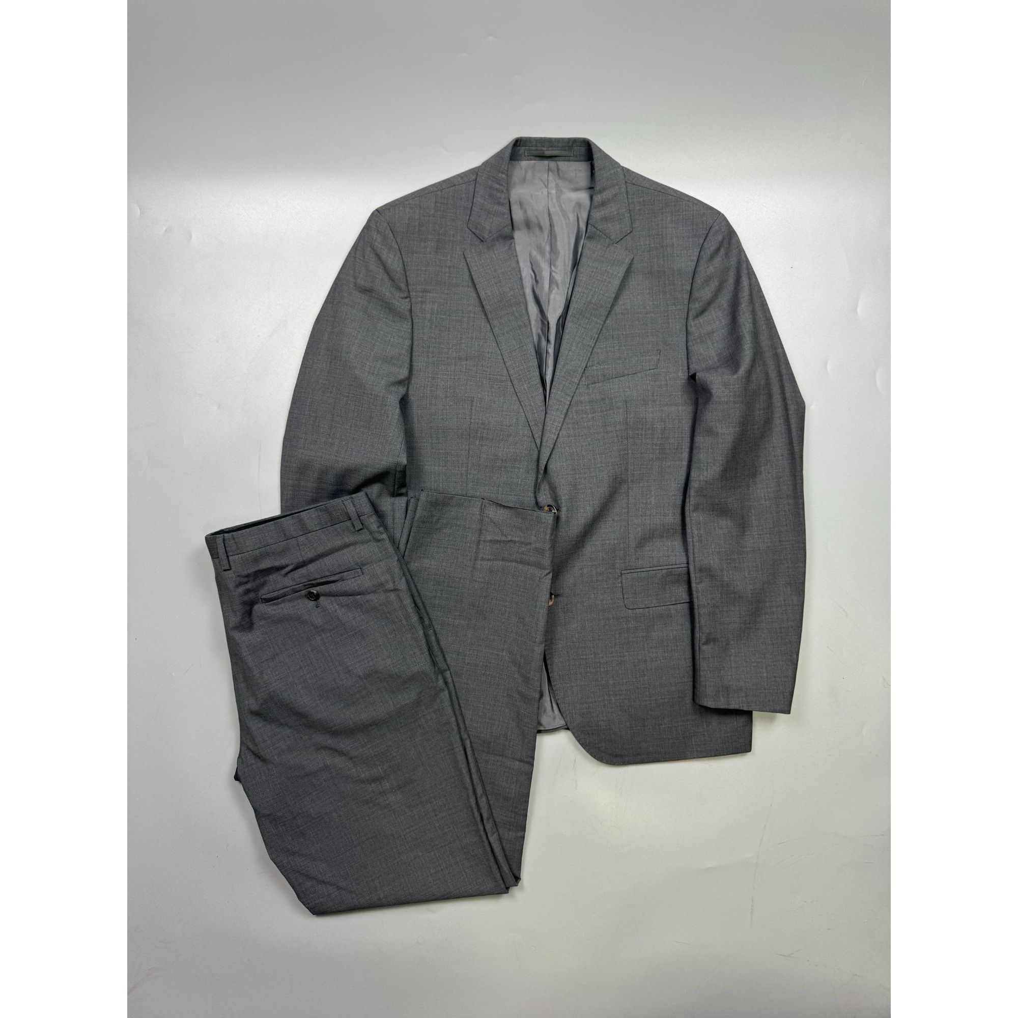 Hugo Boss Hugo Boss Mint Gray Wool Two Piece Suit (Y1274) Size 42R - 1 Thumbnail
