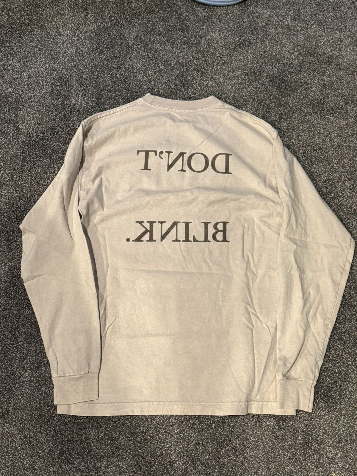 Travis Scott Travis Scott Utopia Don’t Blink Long Sleeve Size US M / EU 48-50 / 2 - 2 Thumbnail
