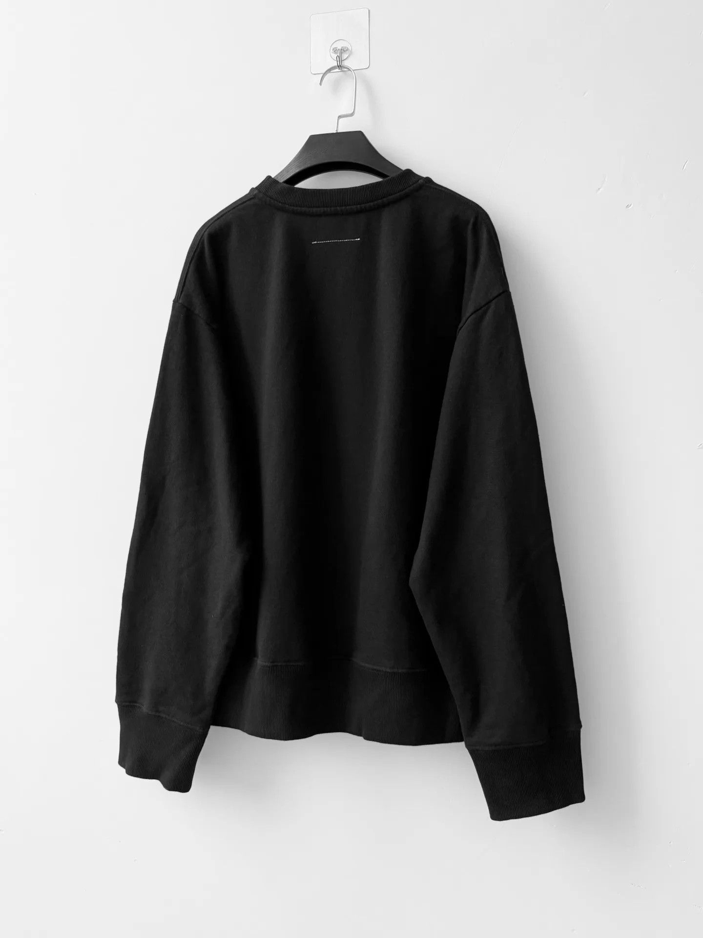 MM6 MM6 S/S20 Cutout Embroidered Sweatshirt Black M Size M / US 6-8 / IT 42-44 - 3 Thumbnail