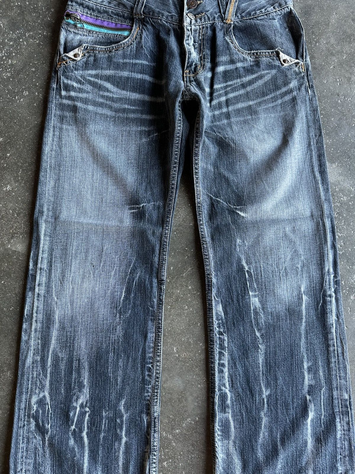 Japanese Brand VINTAGE ROOT THREE JEANS STORM BLACK WASHED RARE DENIM PANTS Size US 32 / EU 48 - 4 Thumbnail