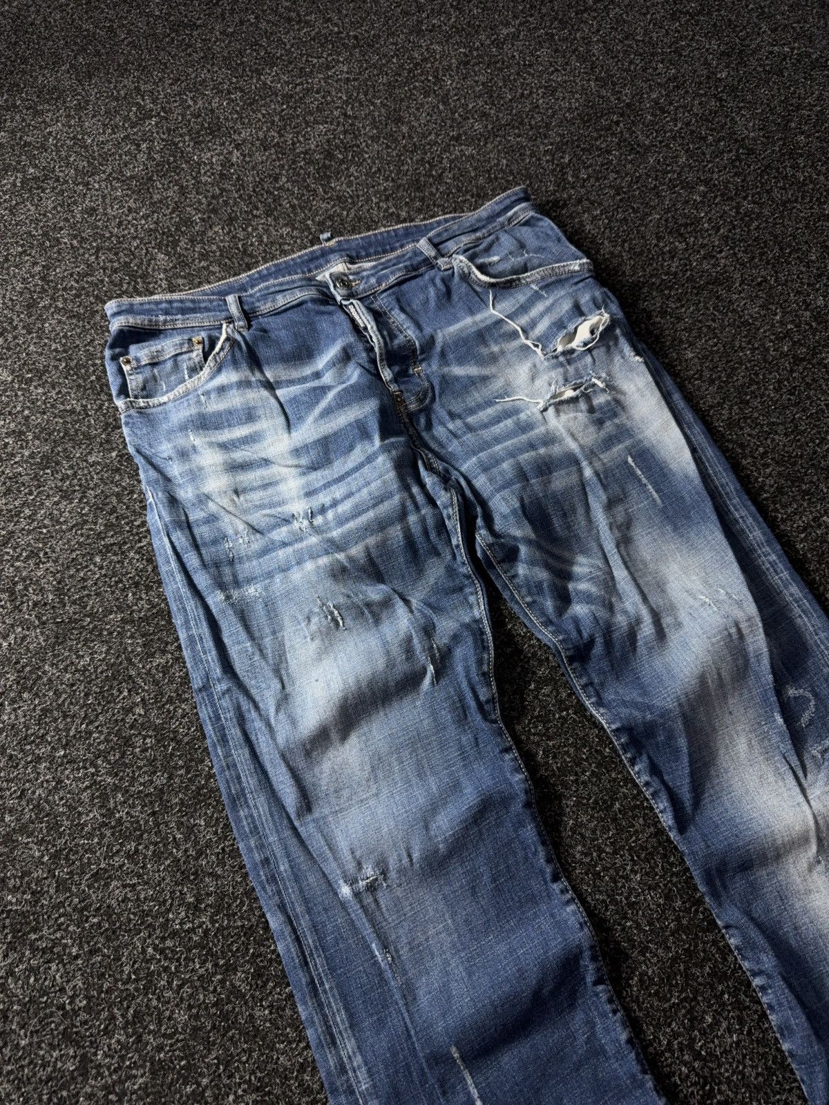 Dsquared2 Dsquared2 Blue Distressed Denim Jeans Men’s pants Size US 37 - 3 Thumbnail