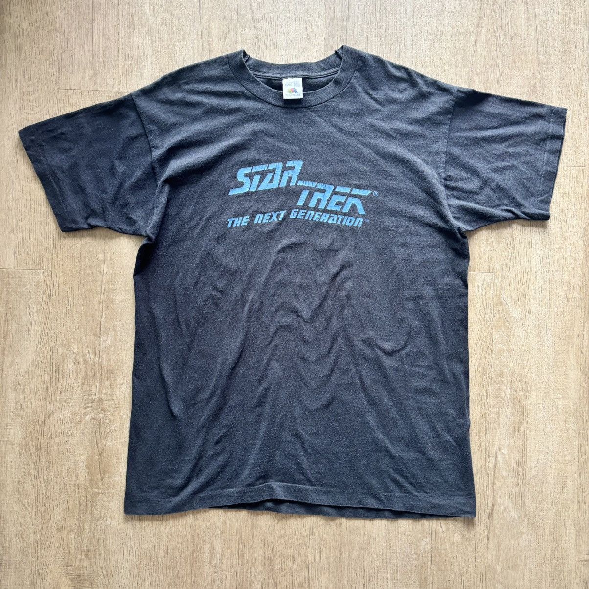 Vintage Vintage Single Stitch Star Trek The Next Generation Tshirt Size US XL / EU 56 / 4 - 1 Thumbnail