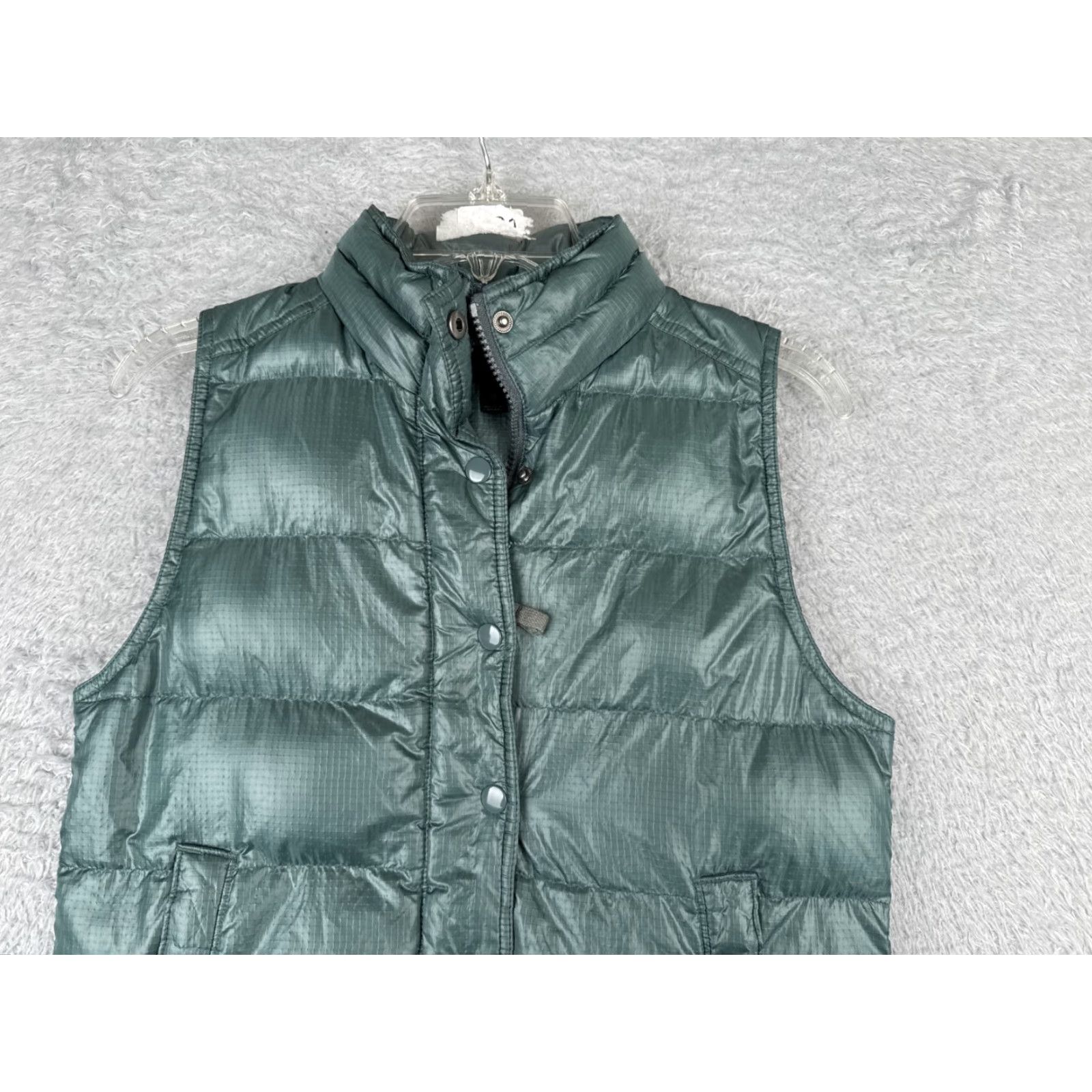 J.Crew J.Crew Vest Womens XS Green Puffer Down Full Zip Pockets Read Textile Shell Quilted Zipper Regular Menus? Size XS / US 0-2 / IT 36-38 - 4 Thumbnail