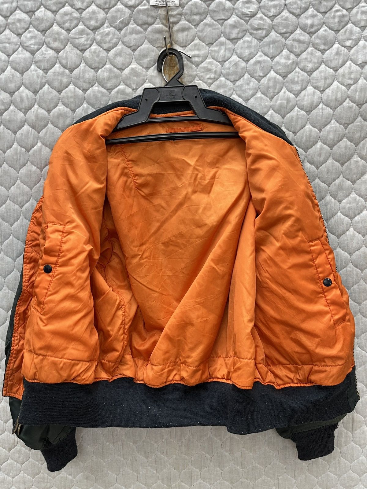 Vintage 🔥🔥🔥STEALS VTG USAF MA1 BOMBER JACKET Size US L / EU 52-54 / 3 - 7 Thumbnail