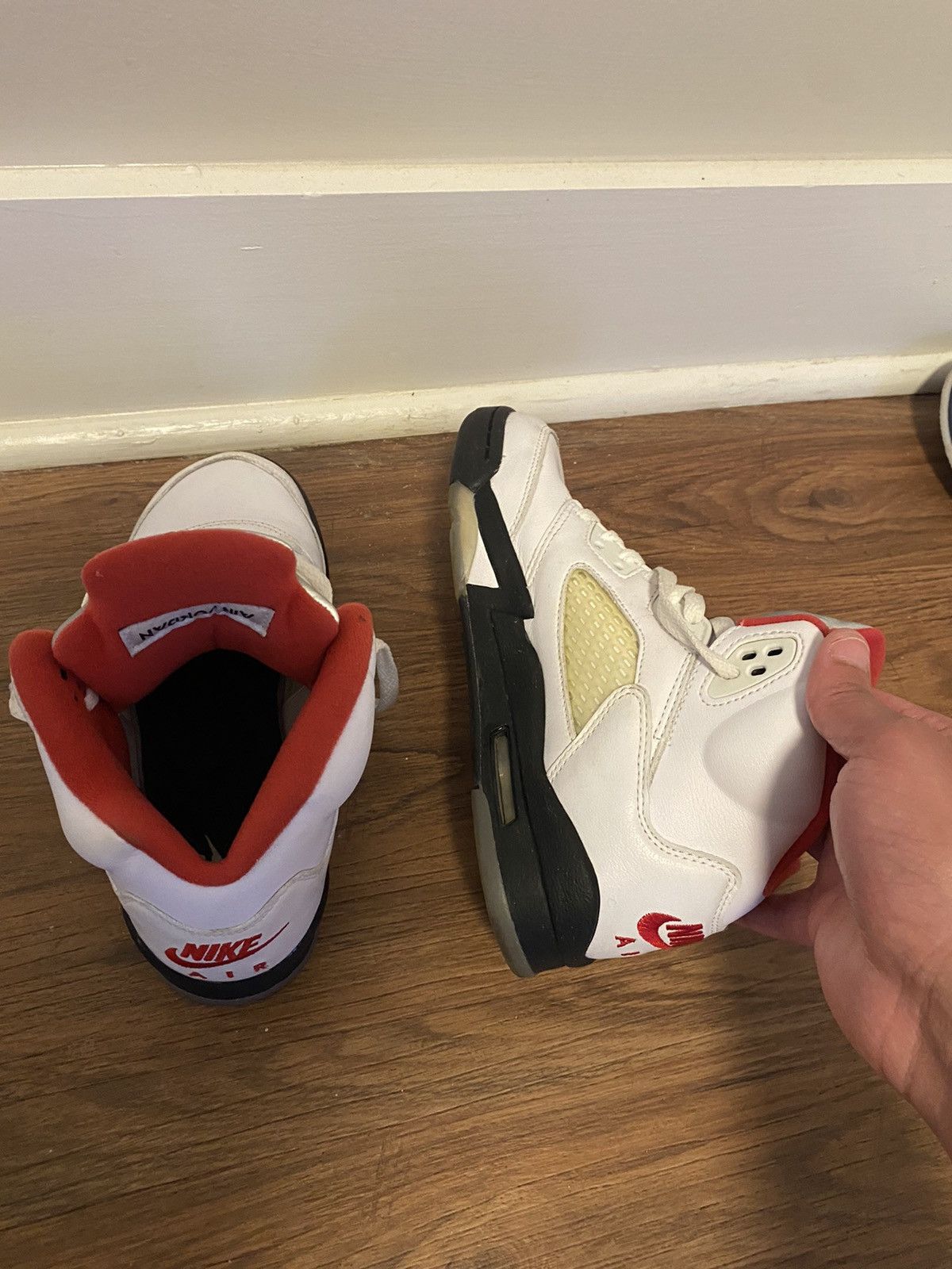 Jordan Brand × Nike Air Jordan 5 Retro 'Fire Red' 2020 - Size 4 Size US 5 / EU 37 - 15 Thumbnail