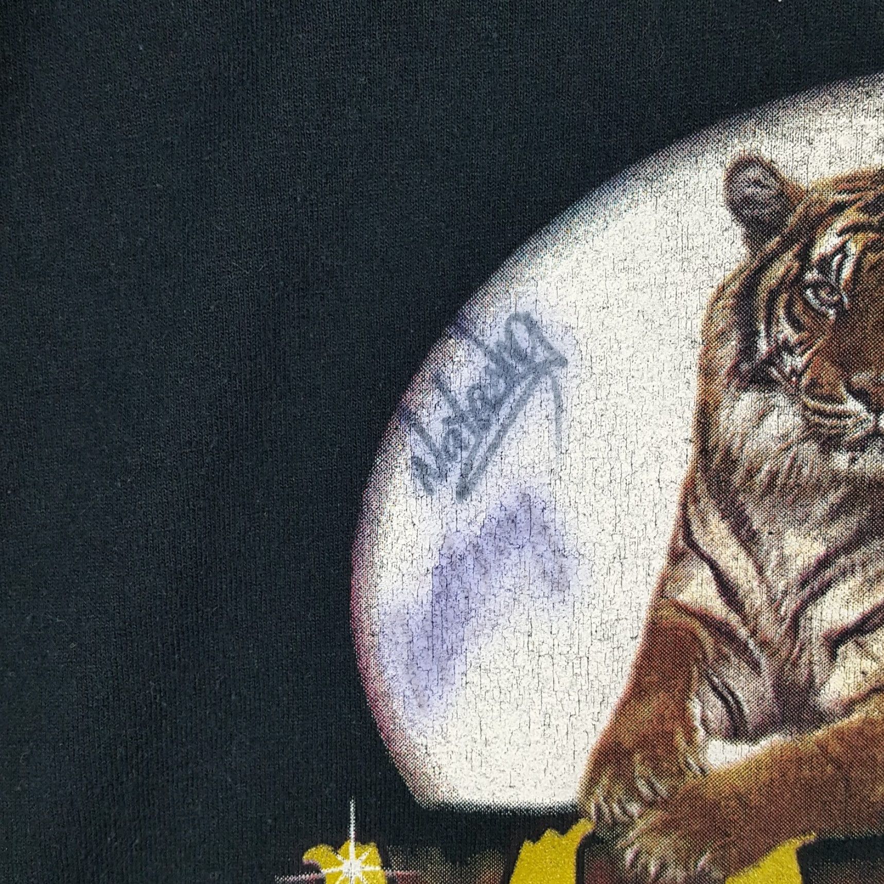 Fruit Of The Loom VINTAGE Fruit of the Loom T-Shirt Men XL Black 90s Y2K Magic Tiger Signed Retro Outdoor Size US XL / EU 56 / 4 - 3 Thumbnail