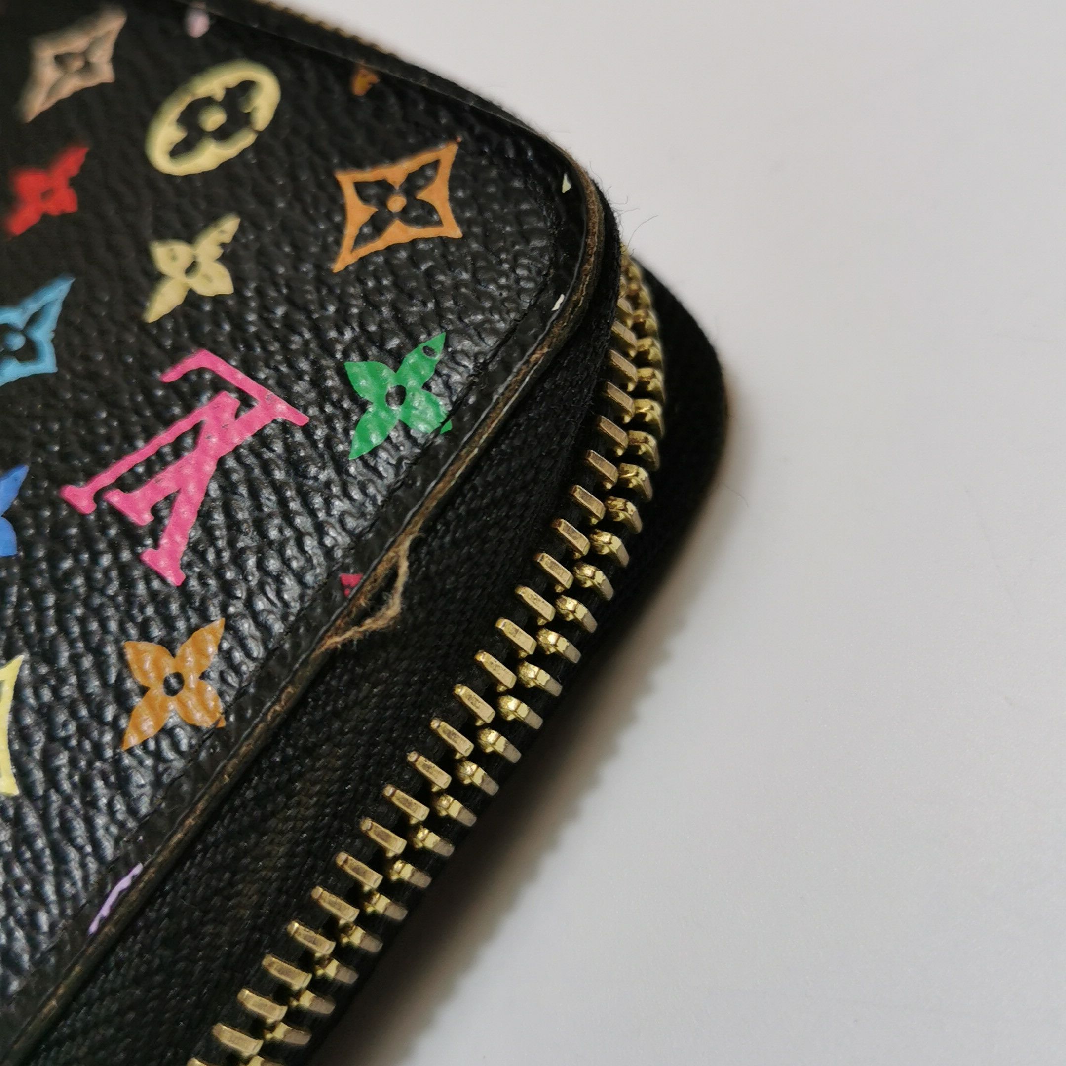 Louis Vuitton Louis Vuitton (LV) Zippy Black Tricolor Zip Around Wallet - Size ONE SIZE - 9 Thumbnail