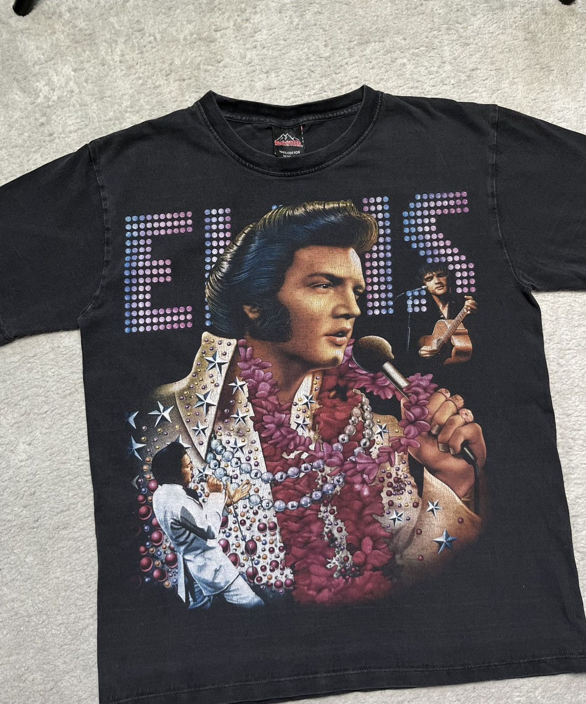 Vintage Vintage Black T-Shirt Tee Fullprint Elvis Presley Band Size US S / EU 44-46 / 1 - 2 Thumbnail