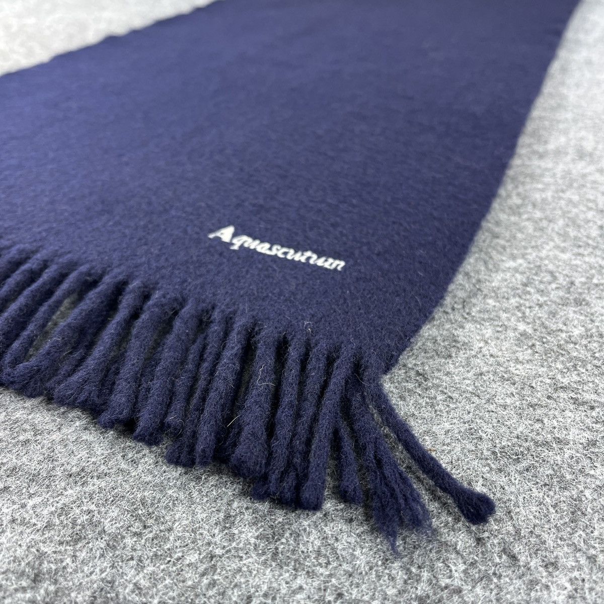 Aquascutum Aquasqutum Scarf / Muffler / Neckwear T1481 Size ONE SIZE - 6 Thumbnail